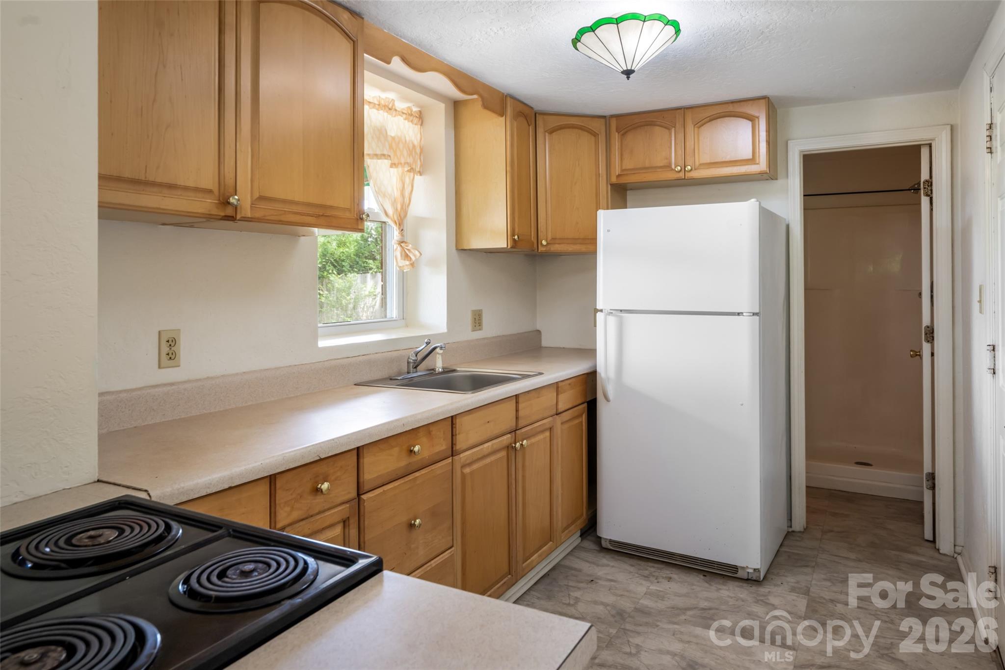 Royal Pines - Residential
