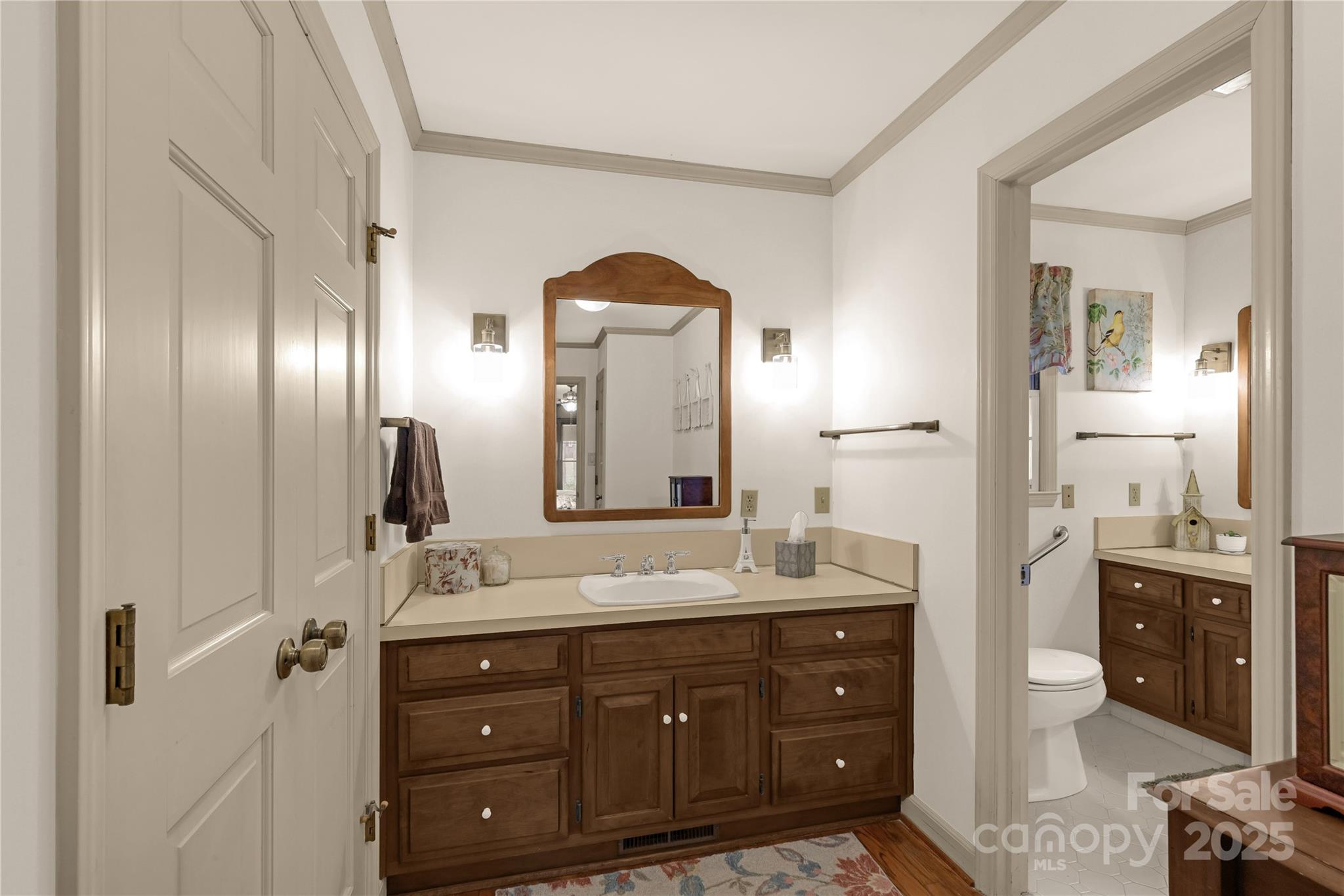 Forest Hills - Residential