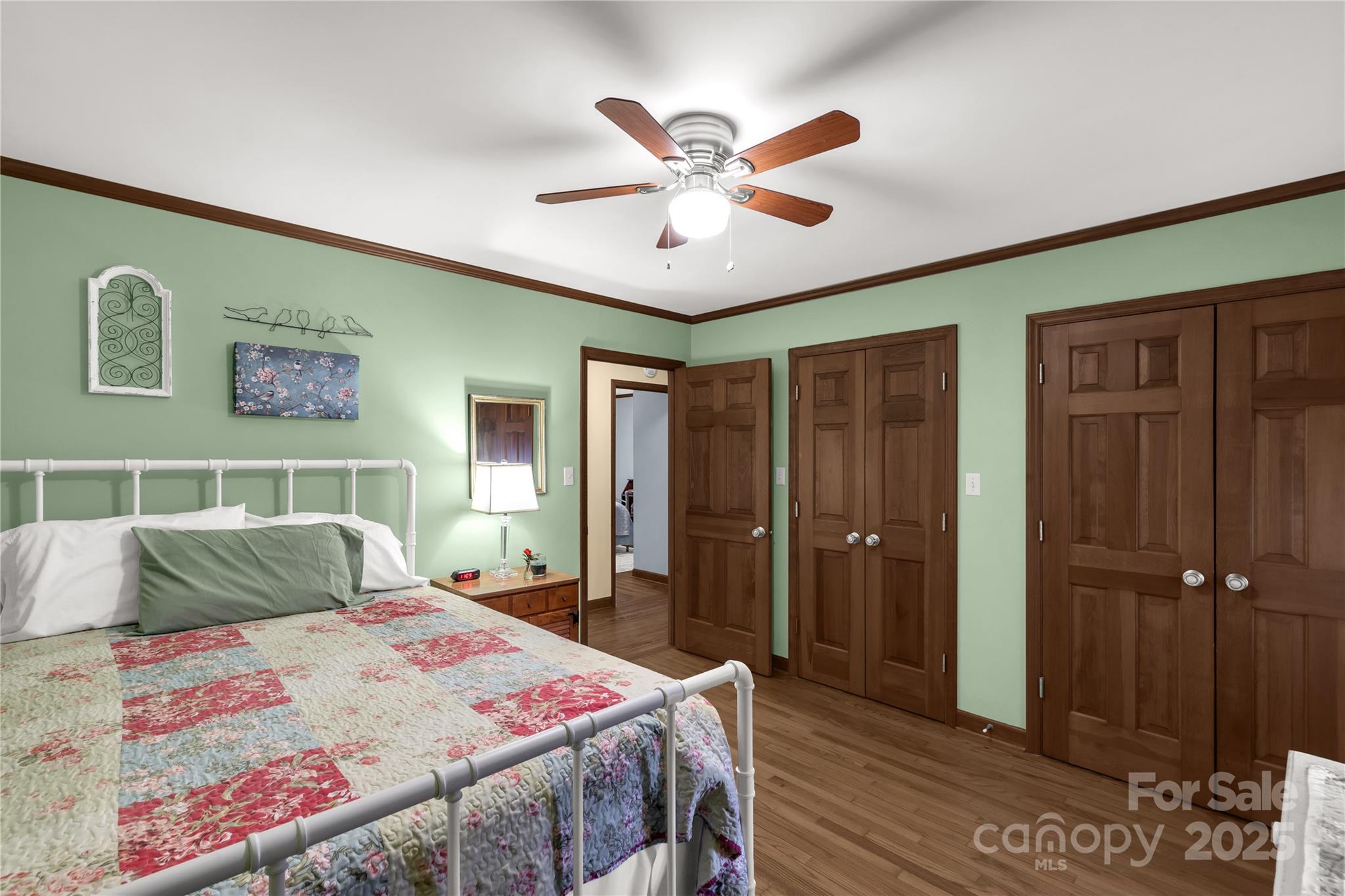 Forest Hills - Residential