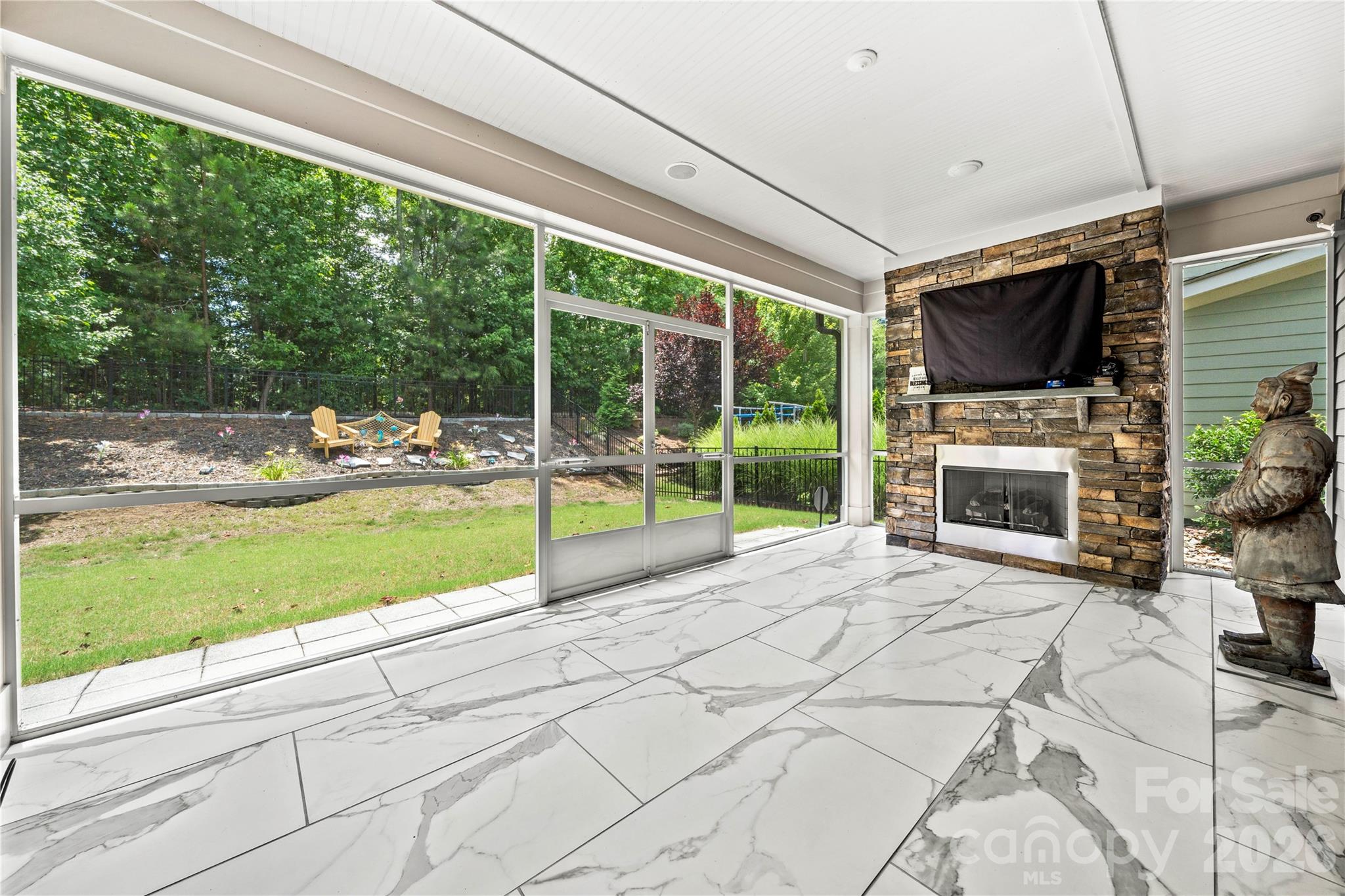 Paddlers Cove - Residential
