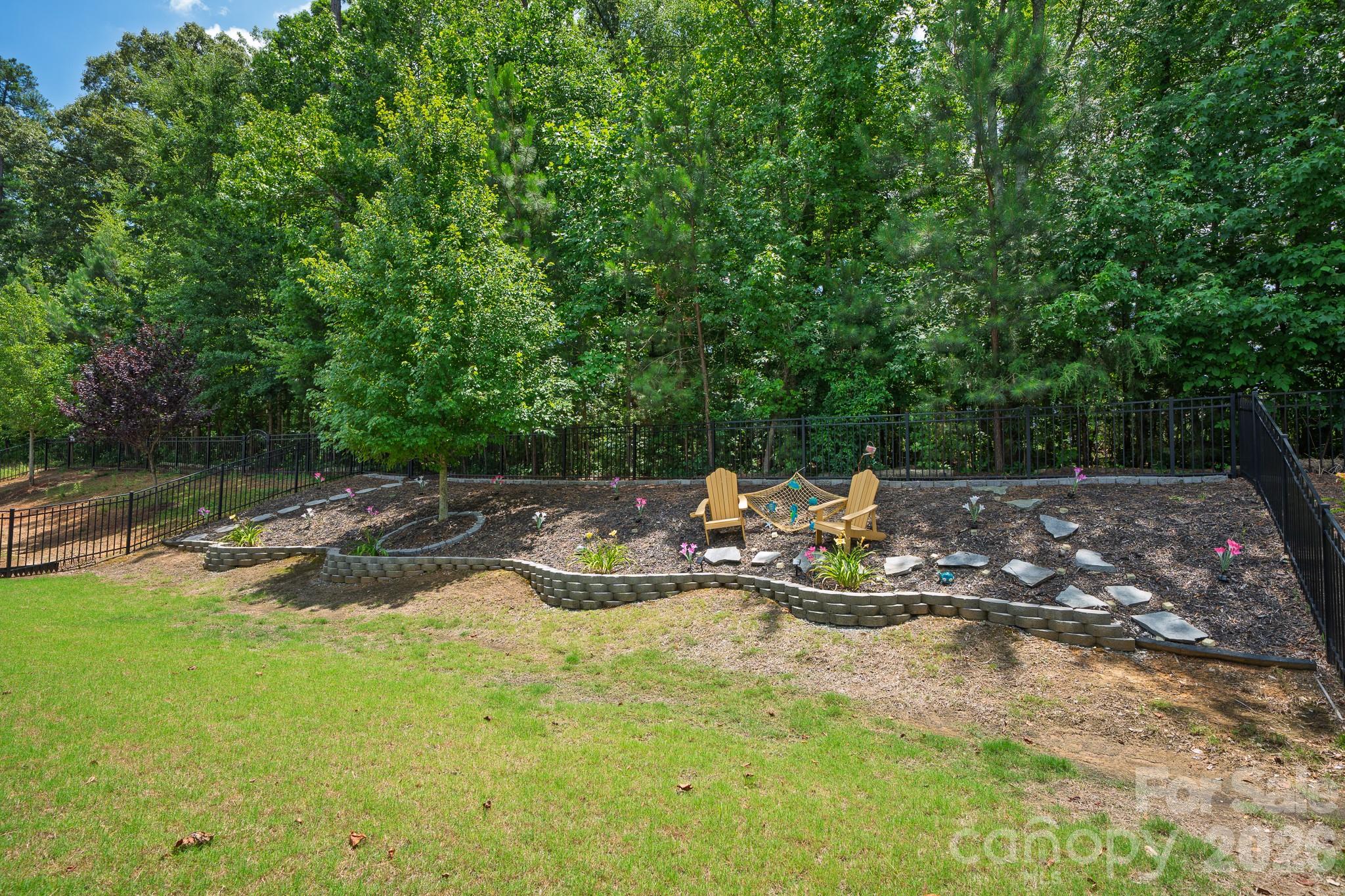 Paddlers Cove - Residential
