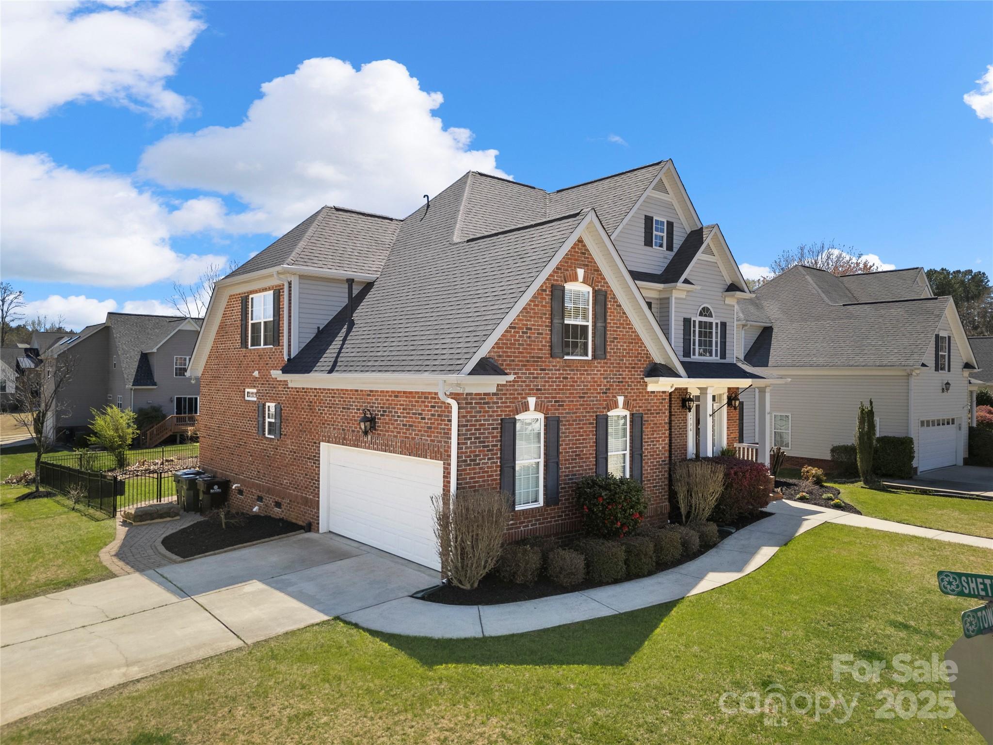 Seven Oaks - Residential