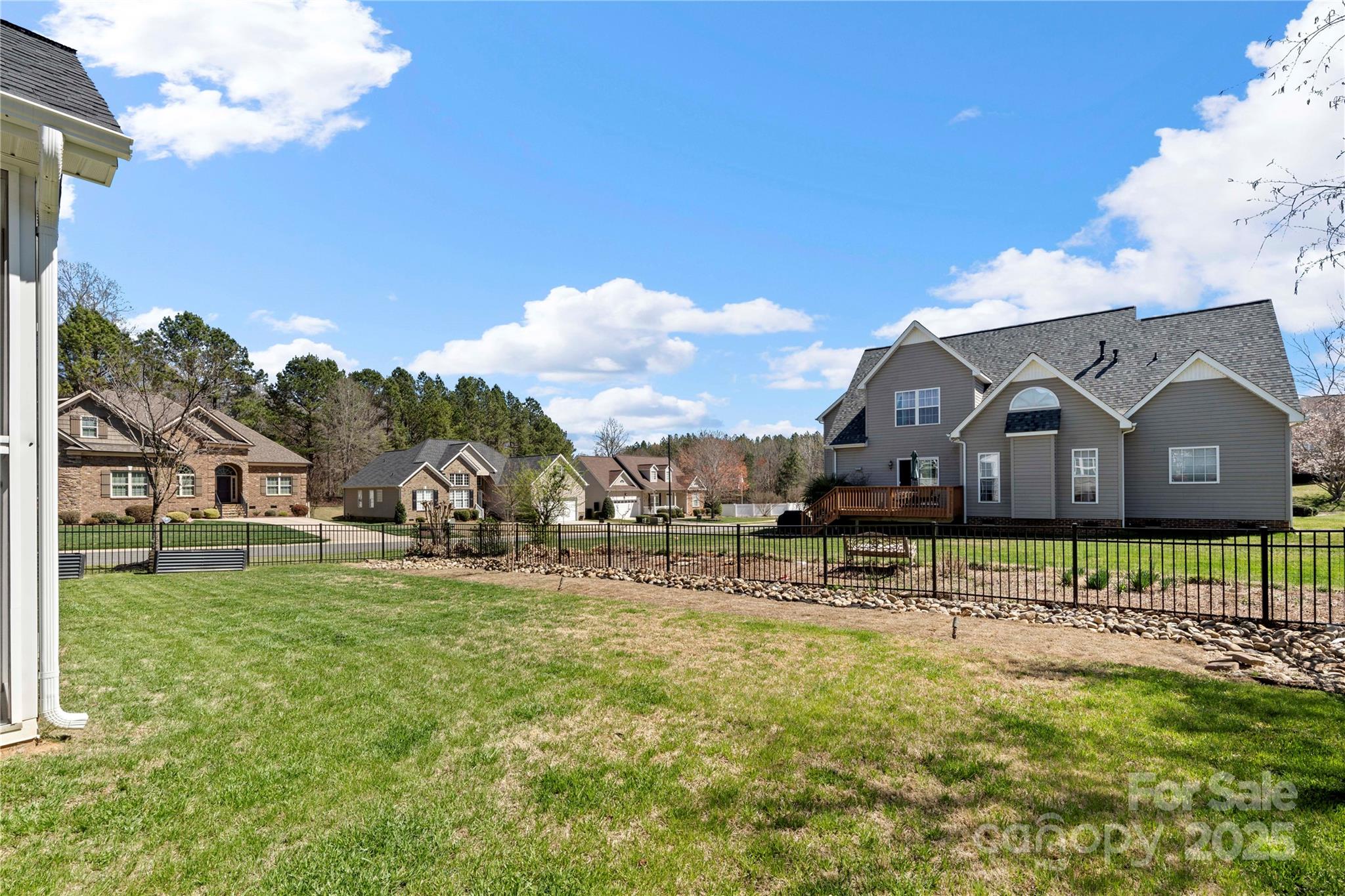 Seven Oaks - Residential