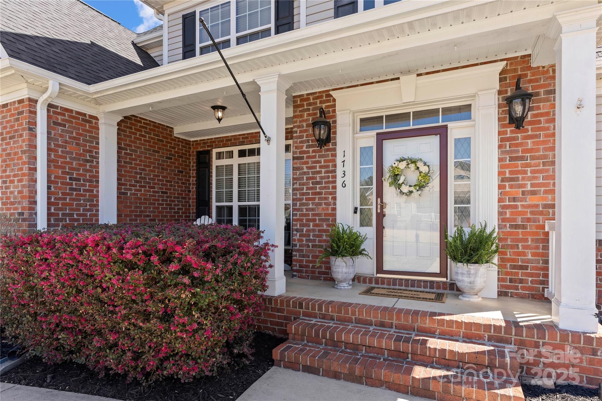 Seven Oaks - Residential