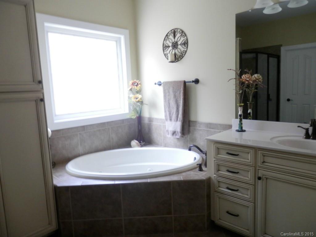 Waterford Glen - Residential