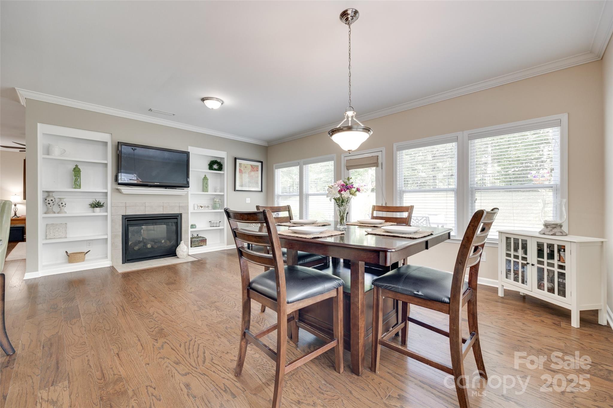 Lake Ridge - Residential