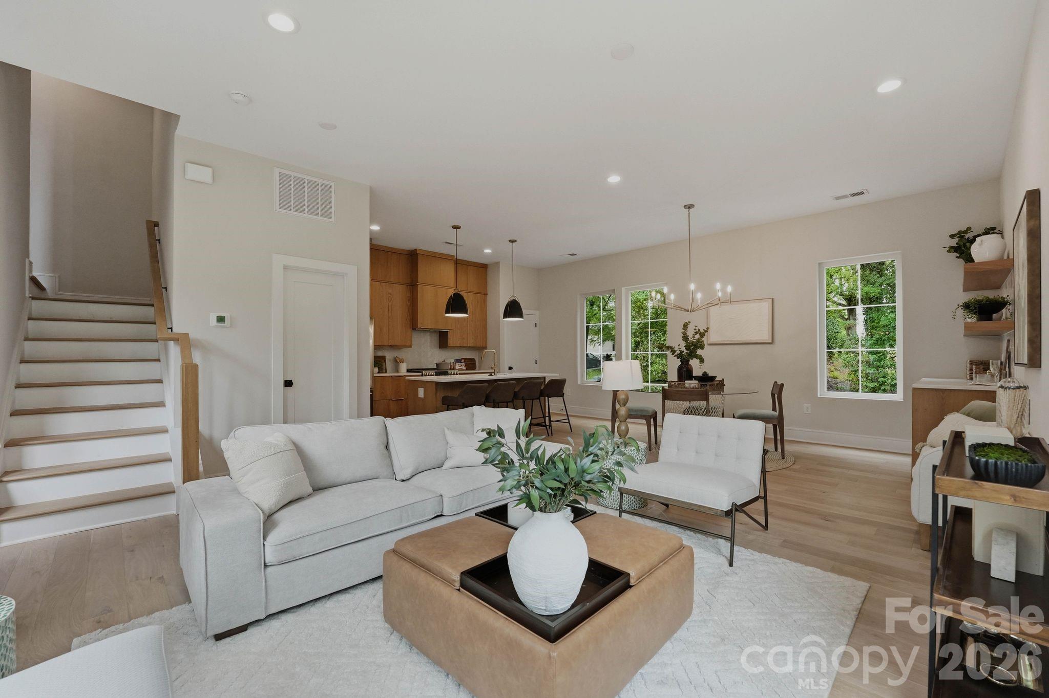 East 16th Street Townhomes - Residential