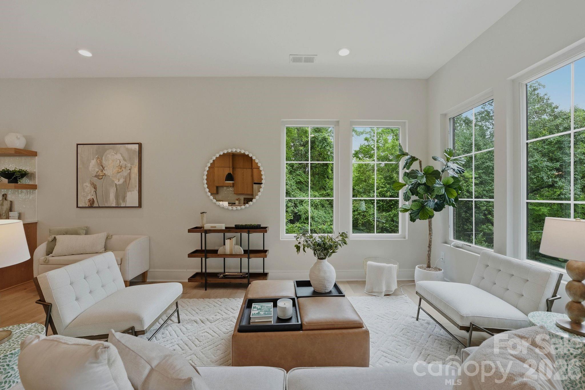 East 16th Street Townhomes - Residential