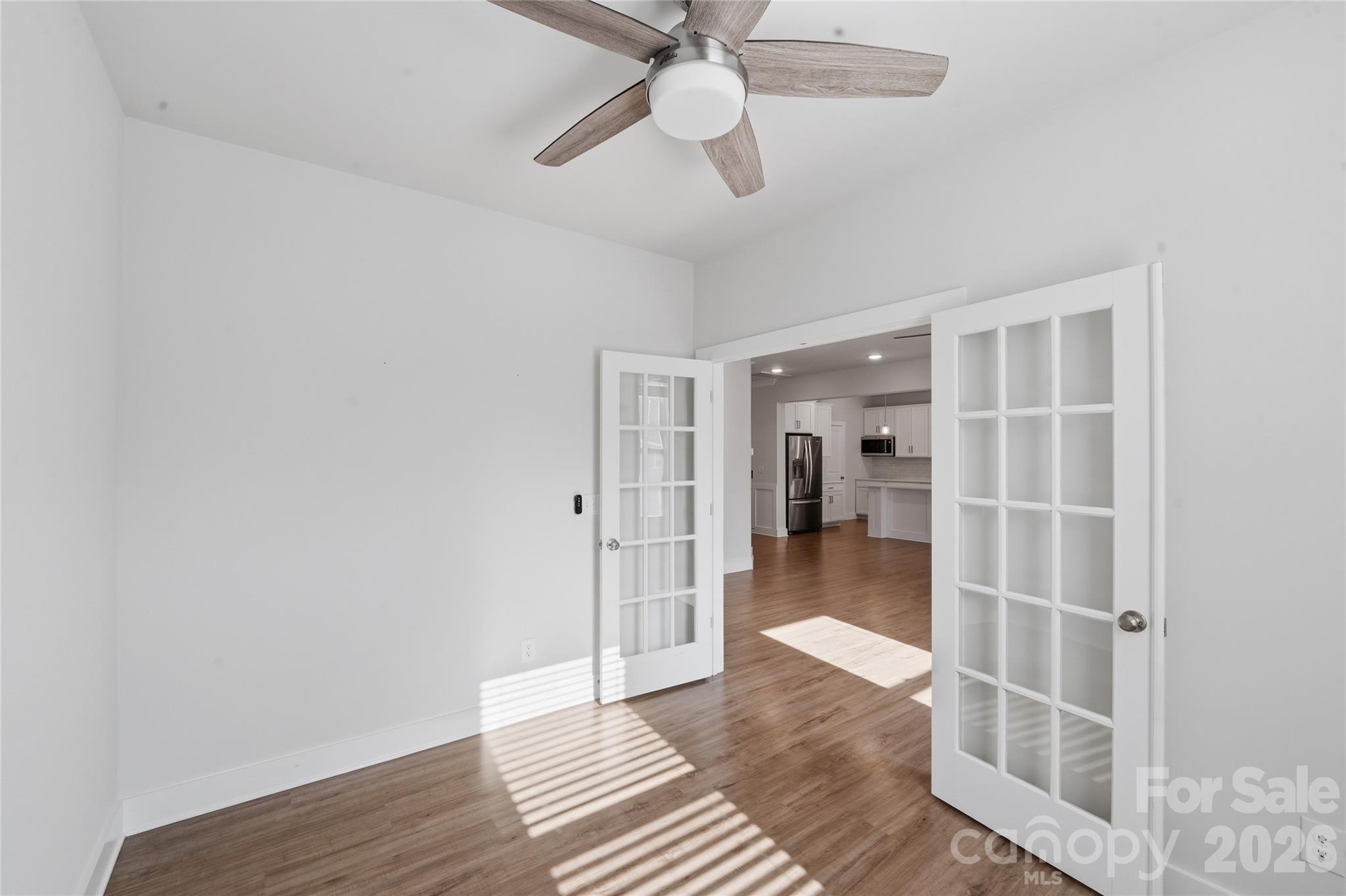 Kinghurst Cove - Residential