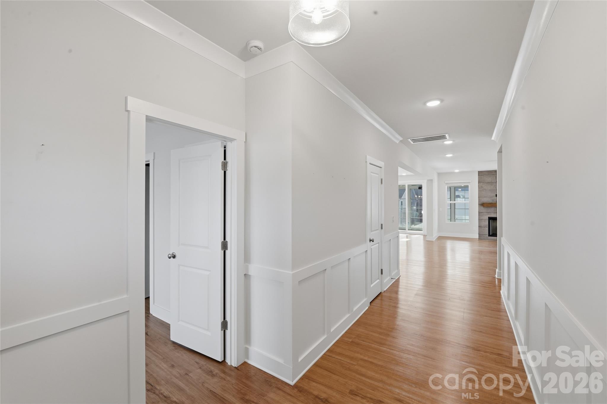 Kinghurst Cove - Residential