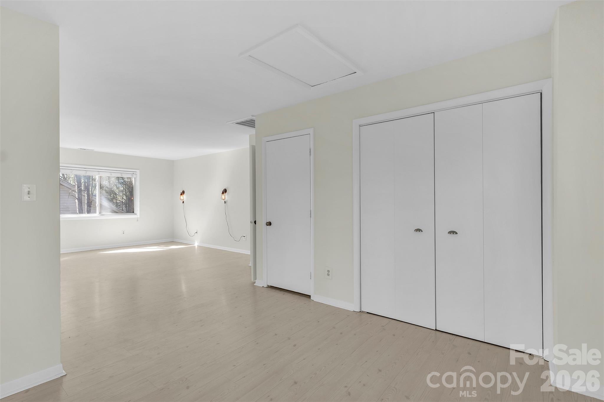 Tega Cay - Residential
