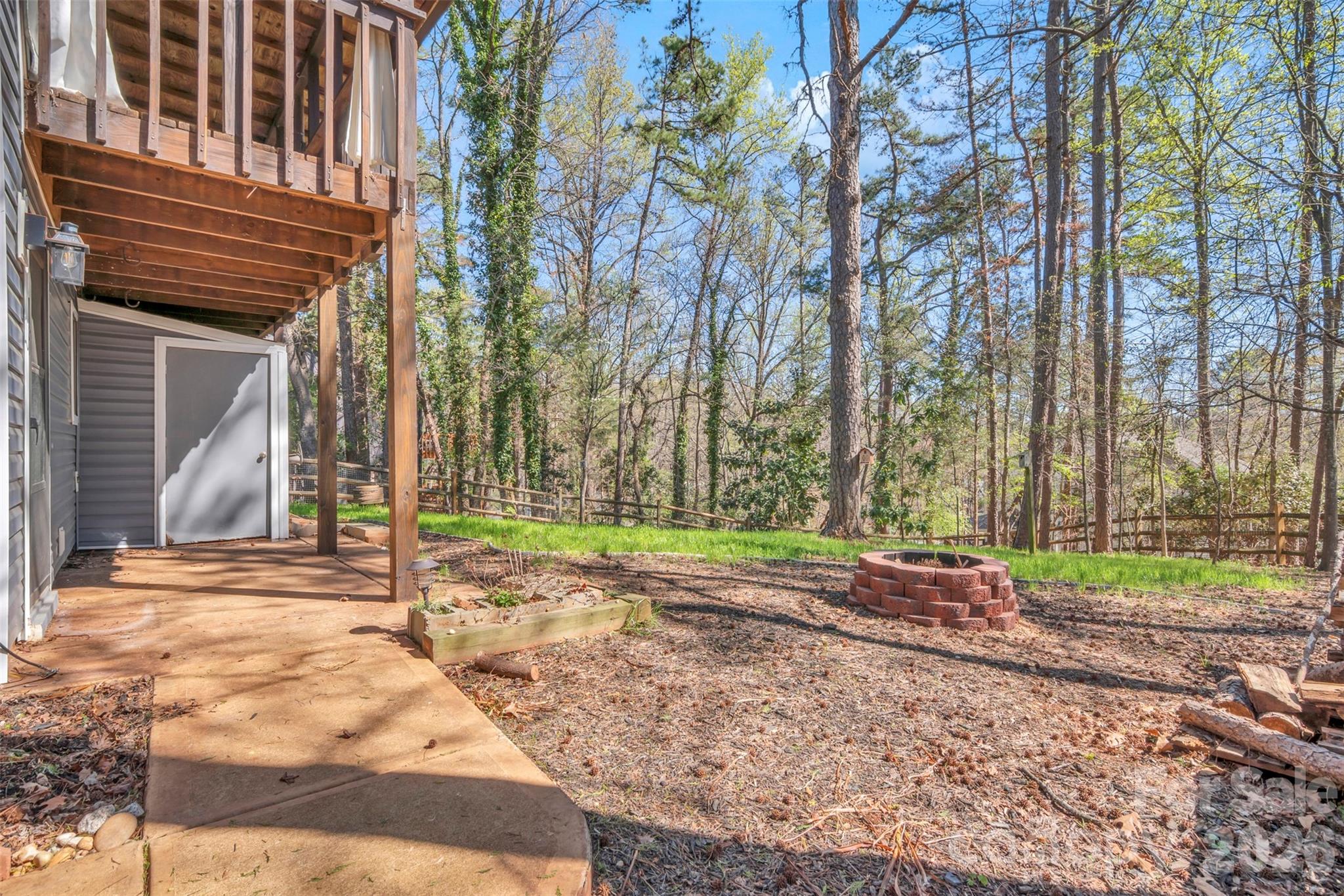 Tega Cay - Residential