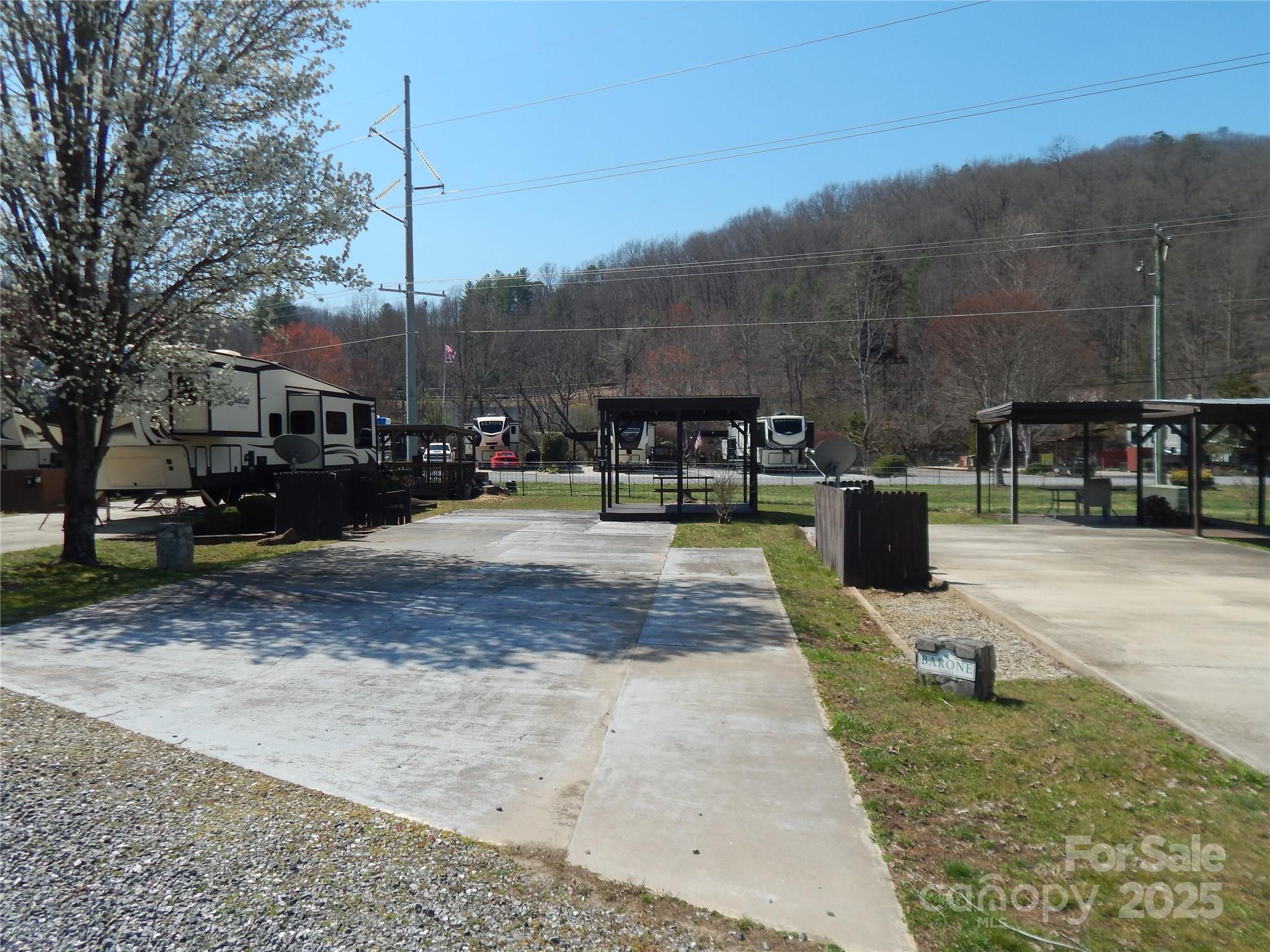 Savannah Creek Resort - Land