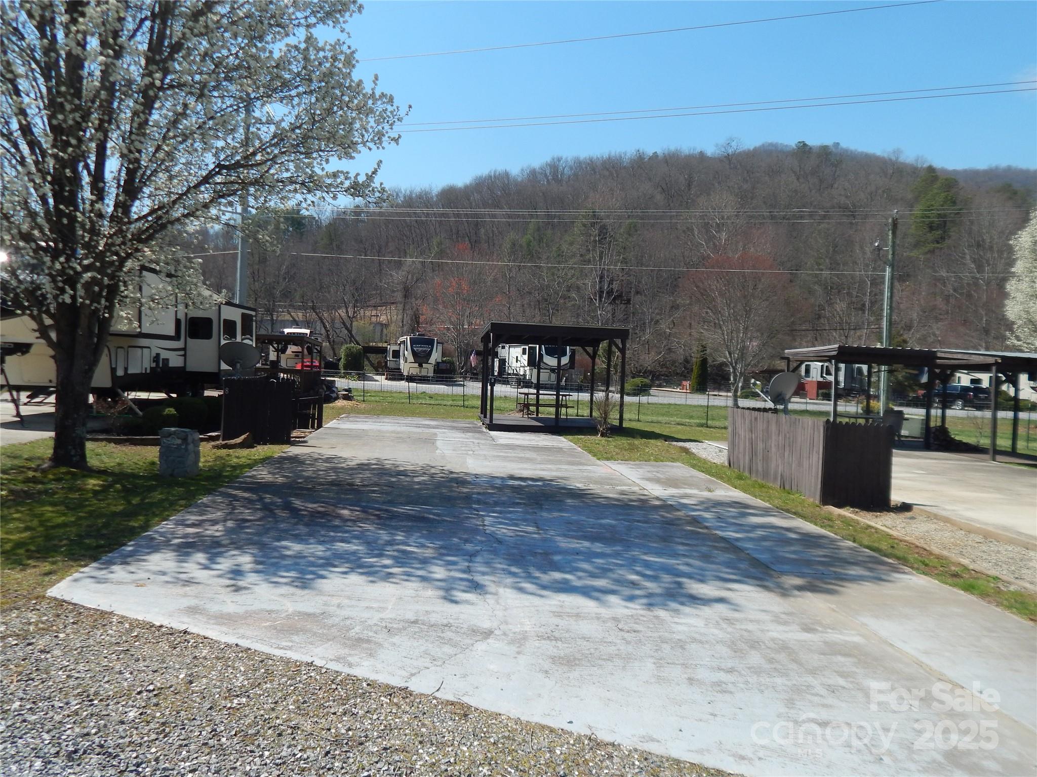 Savannah Creek Resort - Land