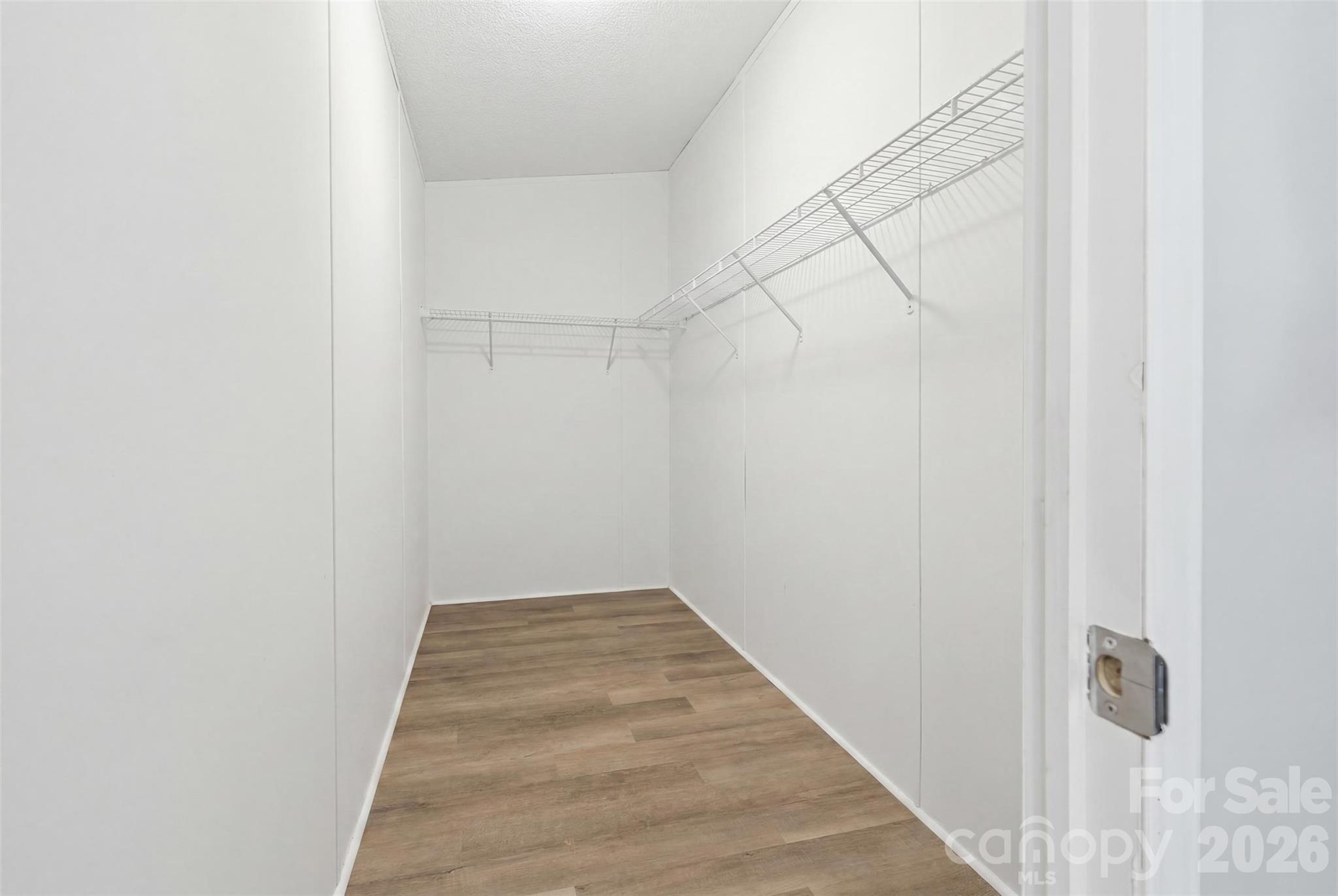 B and J Meadows - Residential