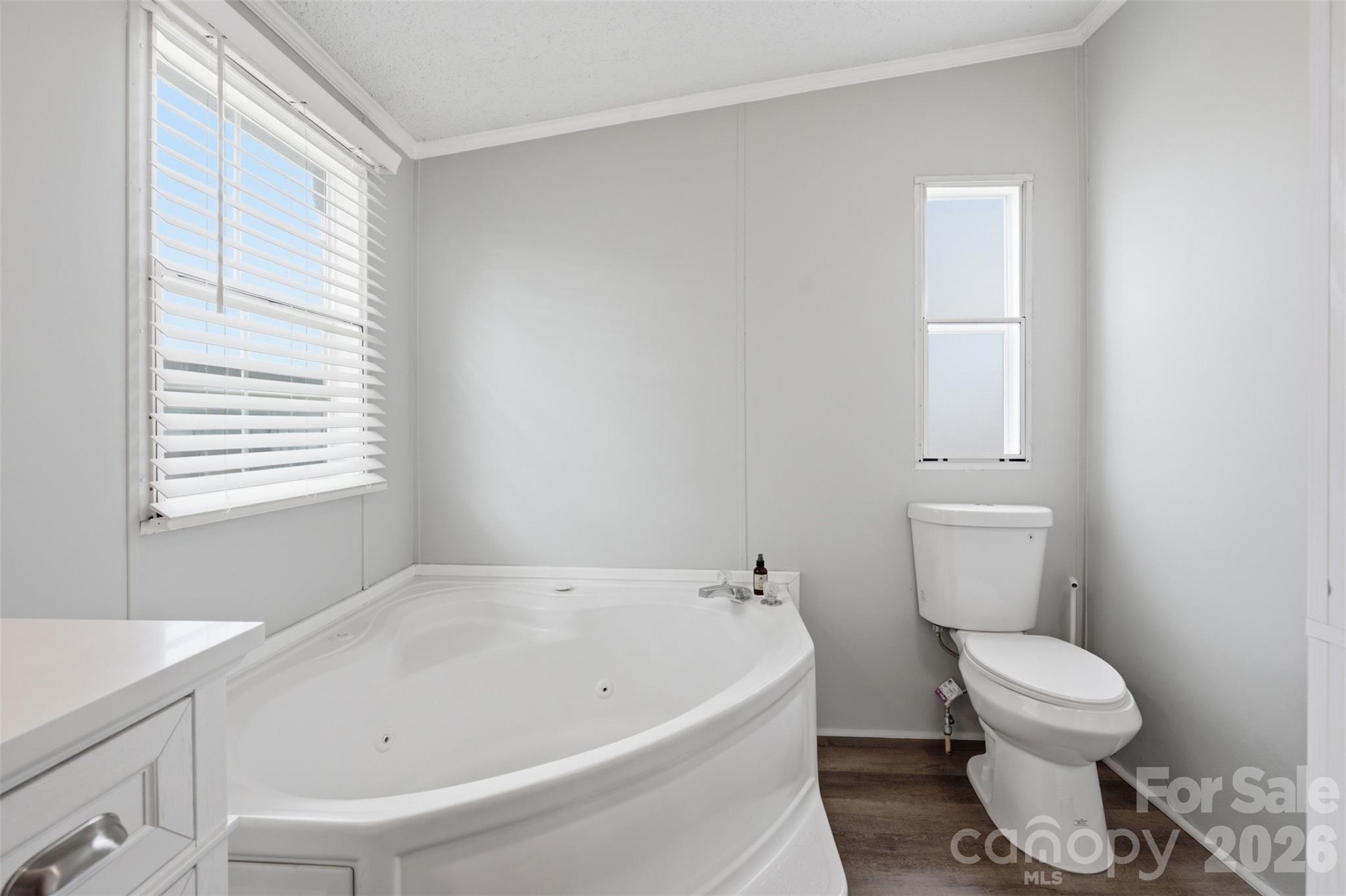 B and J Meadows - Residential