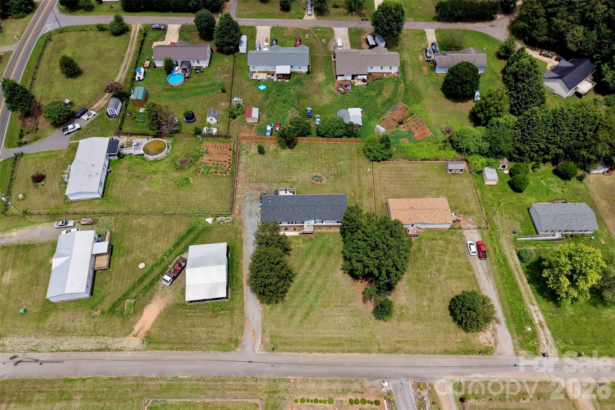 B and J Meadows - Residential
