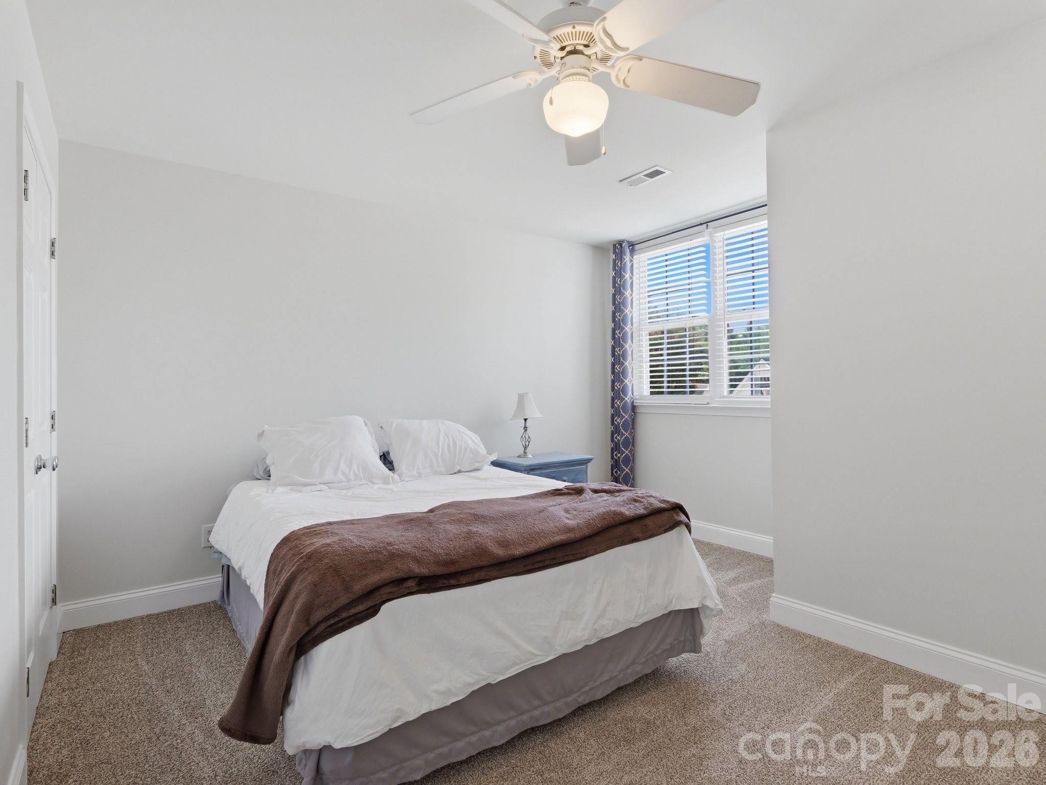 Starmount Forest - Residential