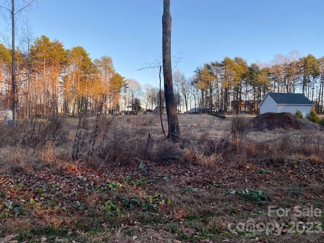 Lake Crest - Land