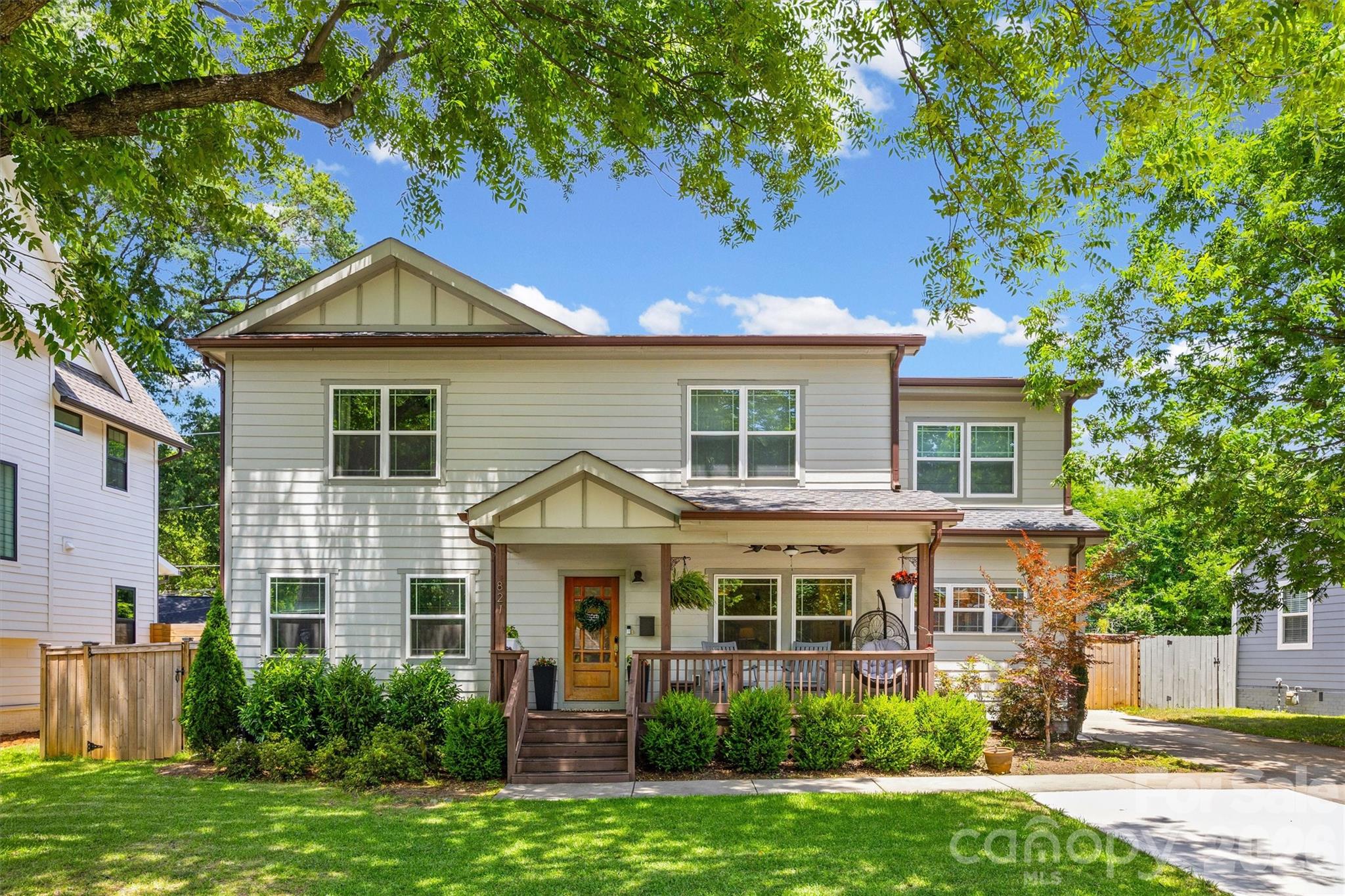 Plaza Hills - Residential