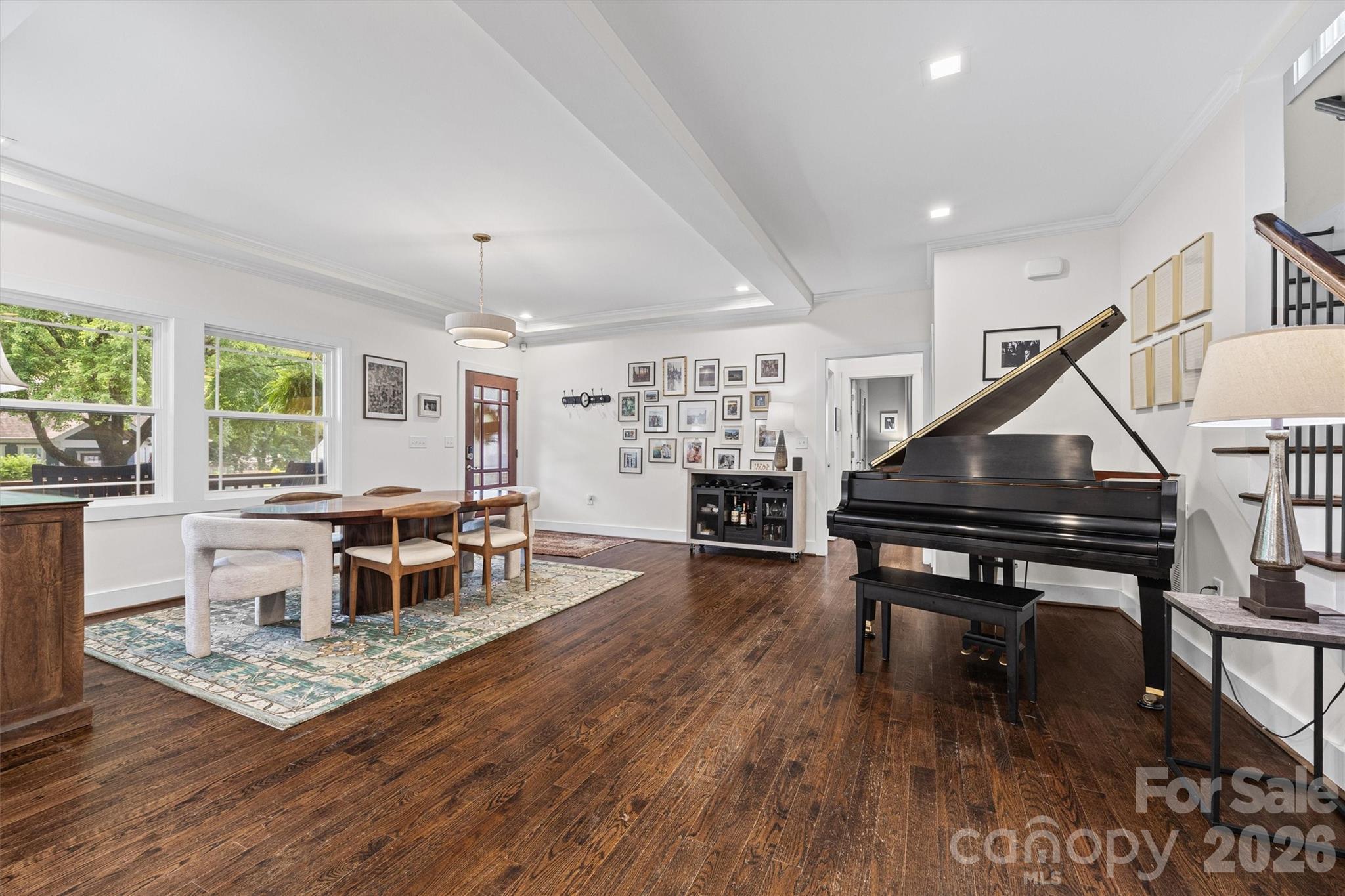 Plaza Hills - Residential