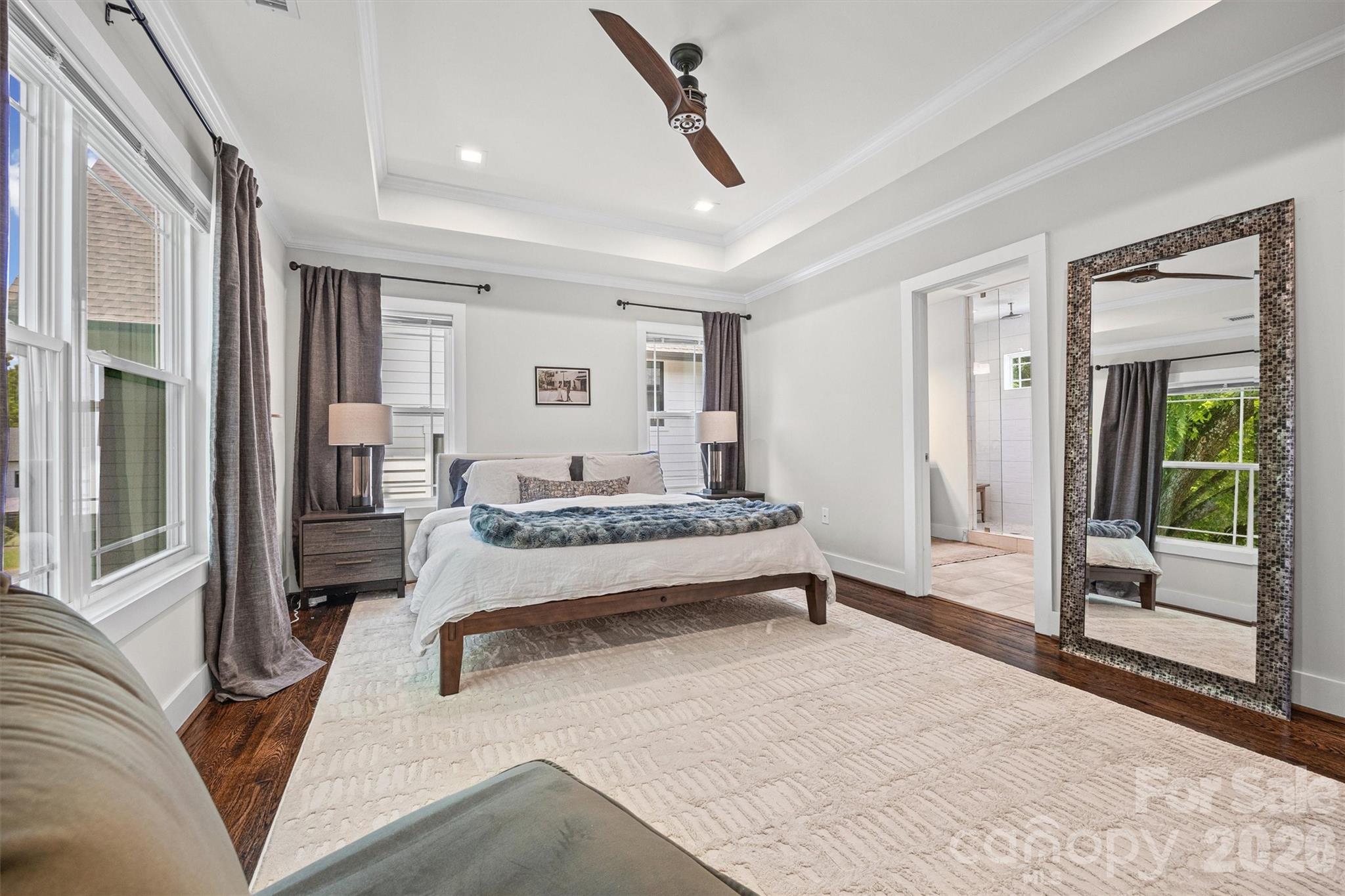 Plaza Hills - Residential