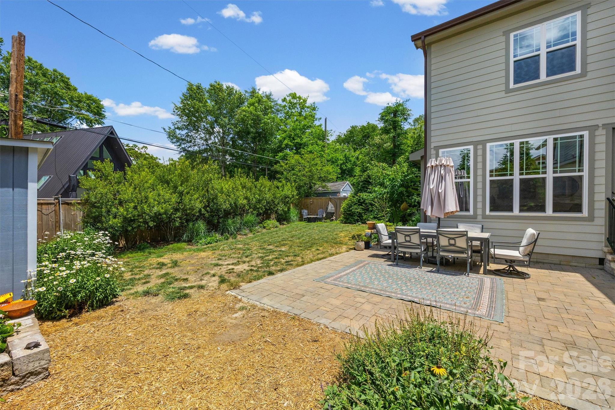 Plaza Hills - Residential