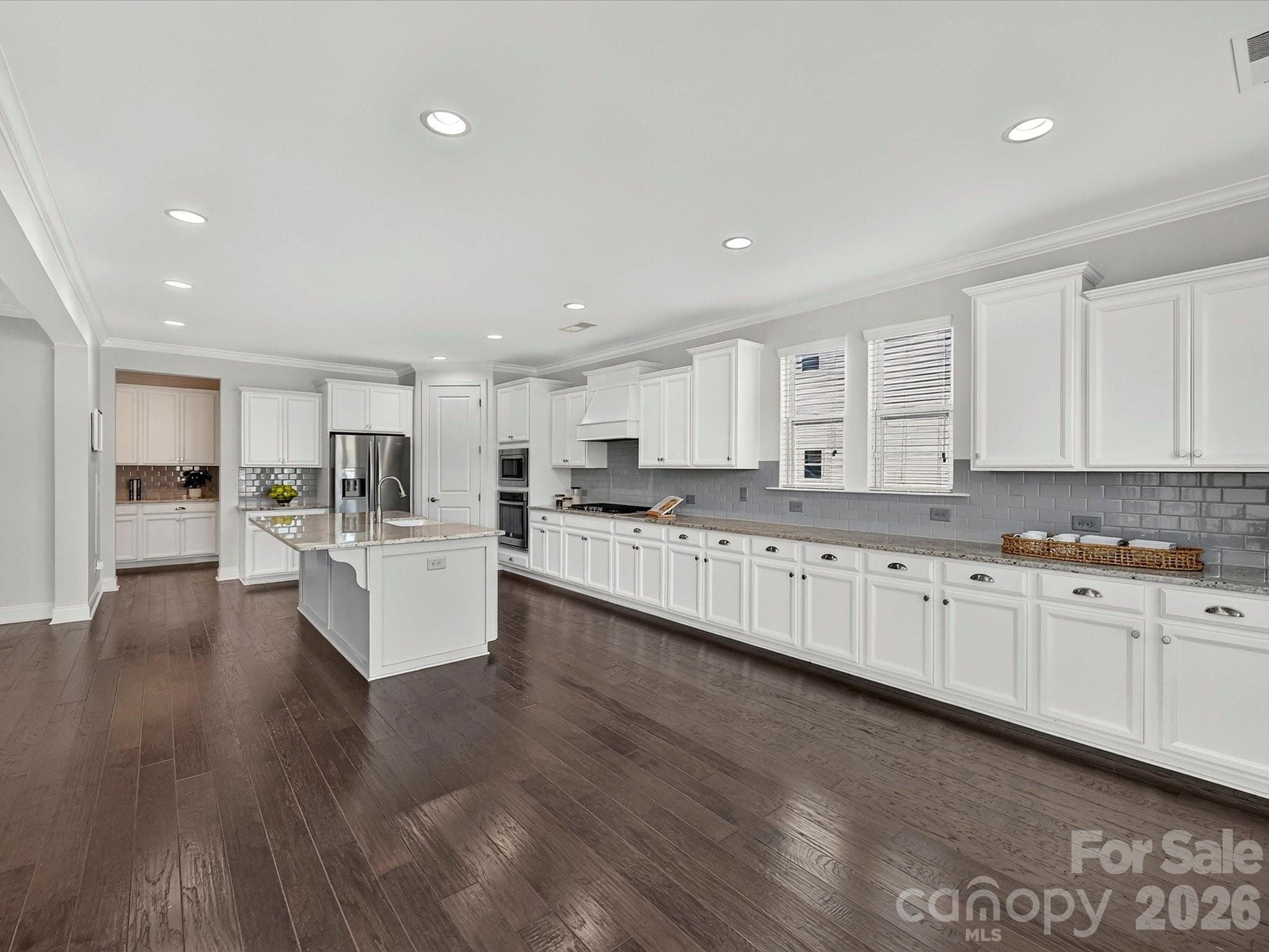 Inverness on Providence - Residential