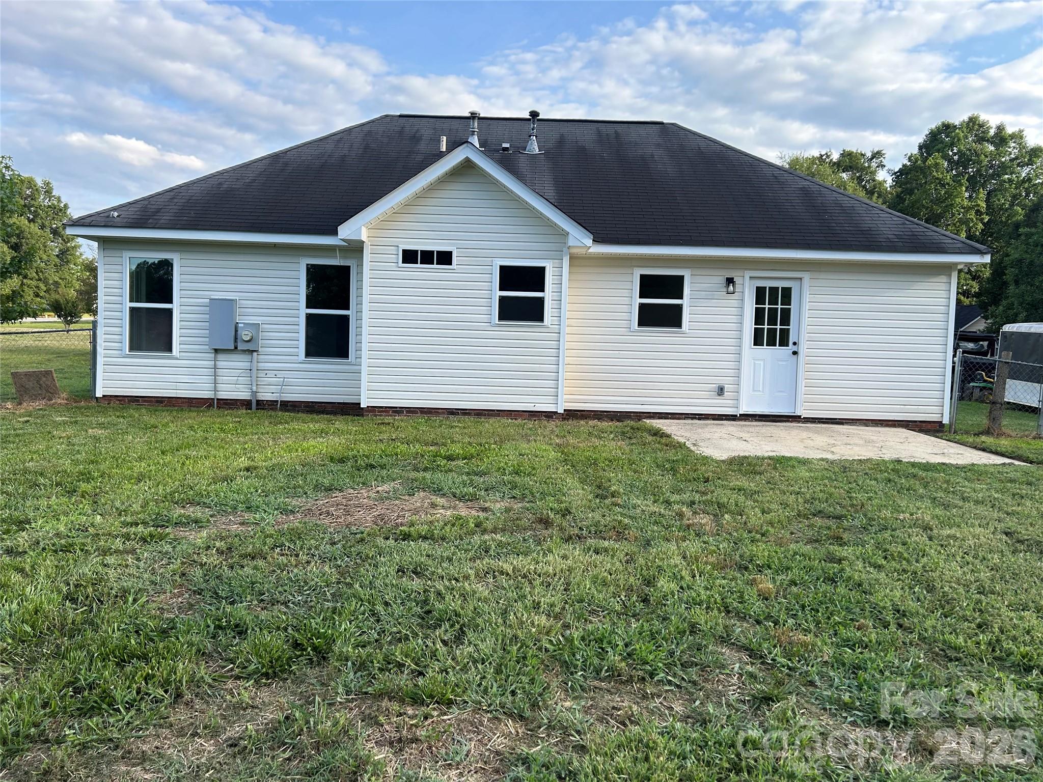 Windward Oaks - Residential