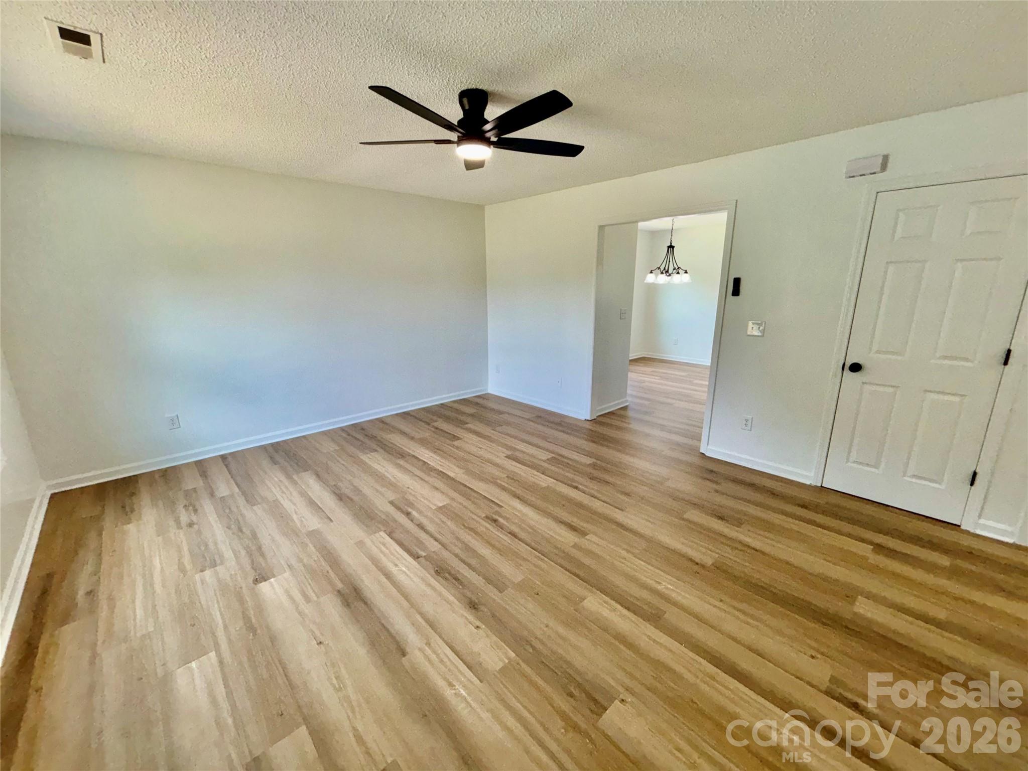 Windward Oaks - Residential