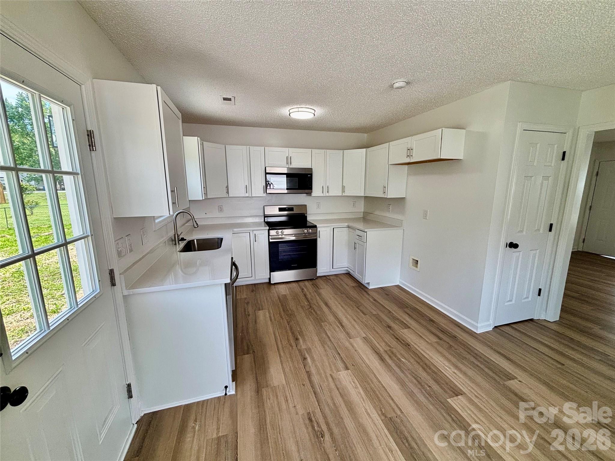 Windward Oaks - Residential