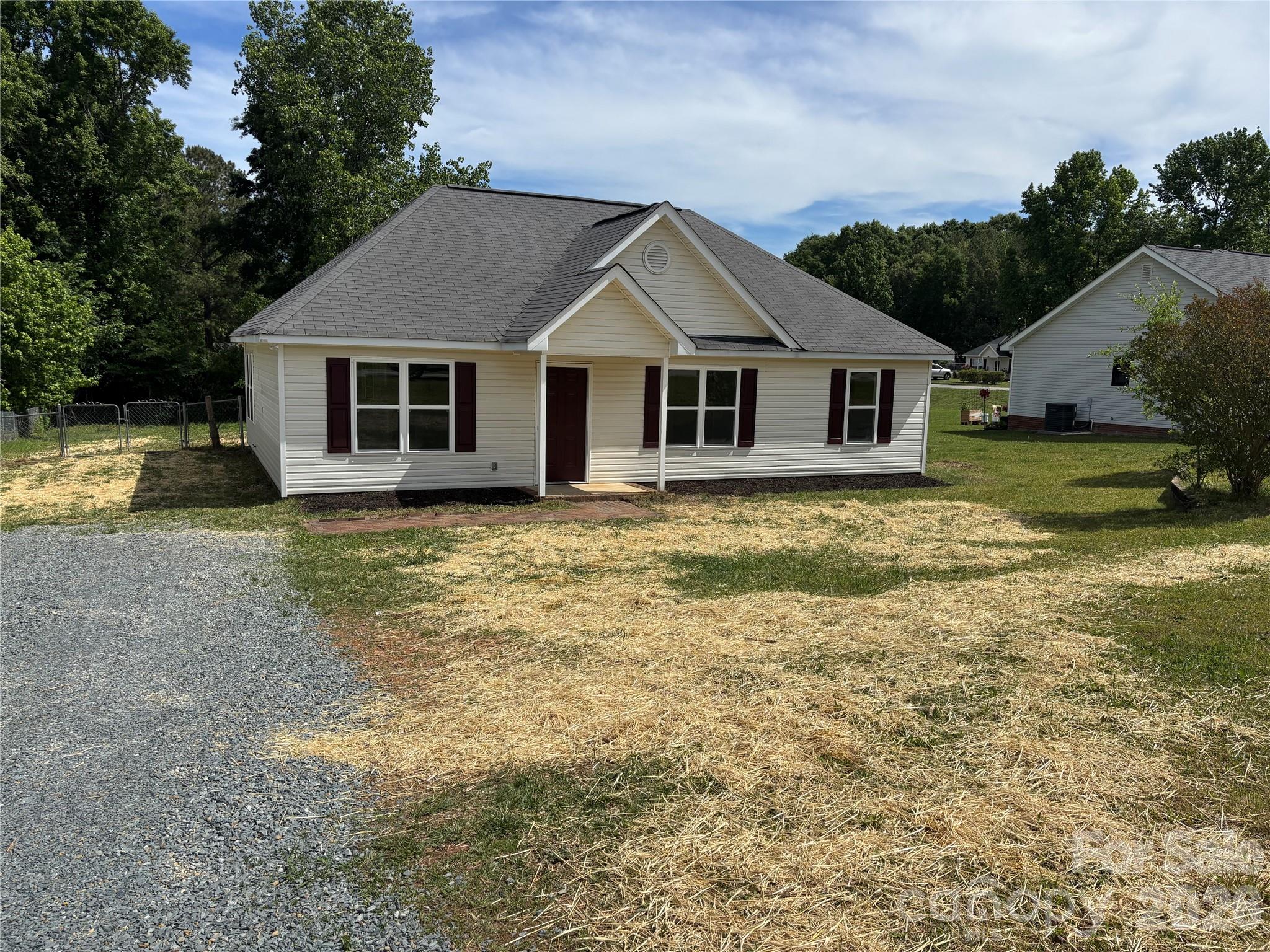 Windward Oaks - Residential