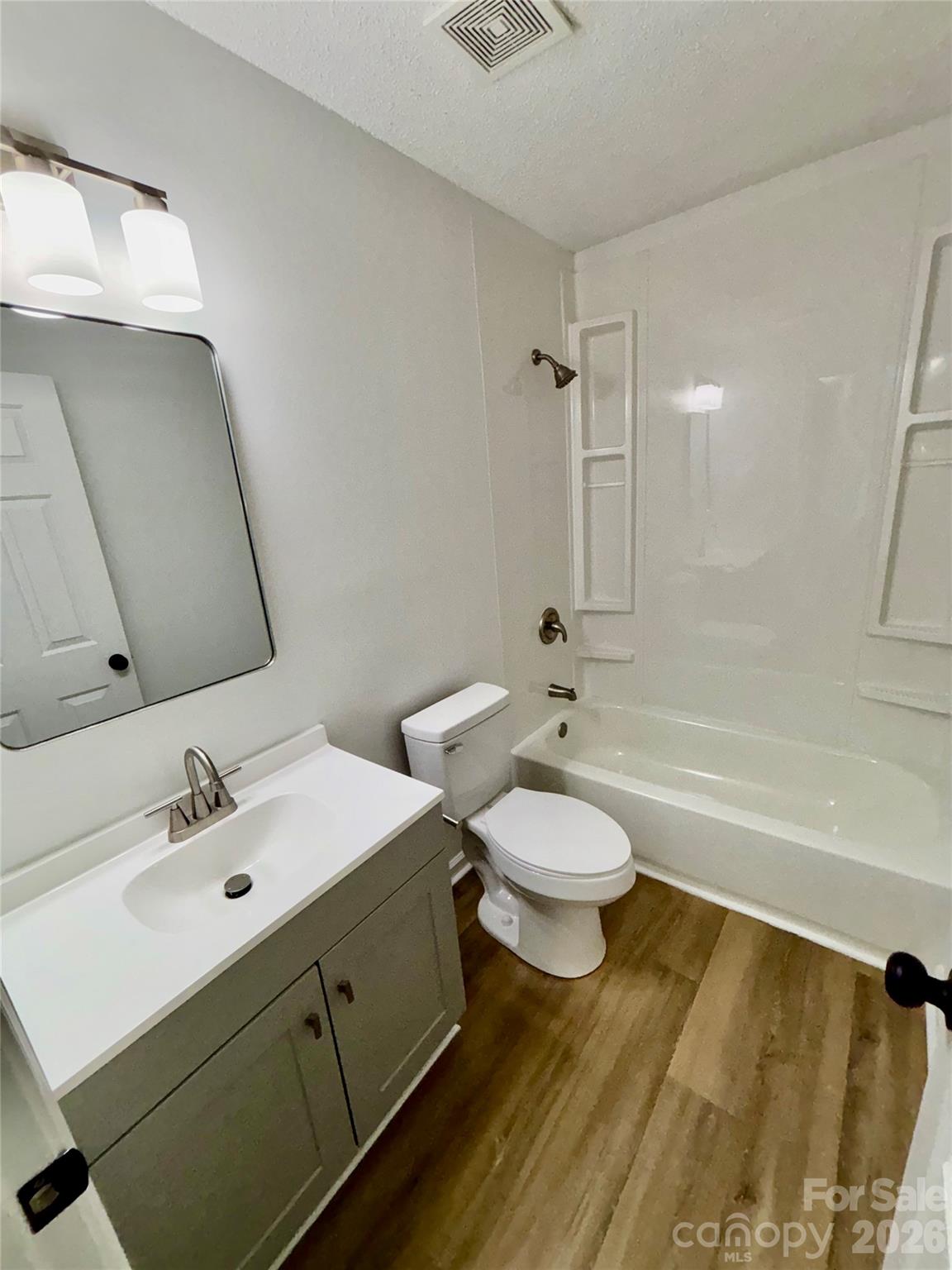 Windward Oaks - Residential