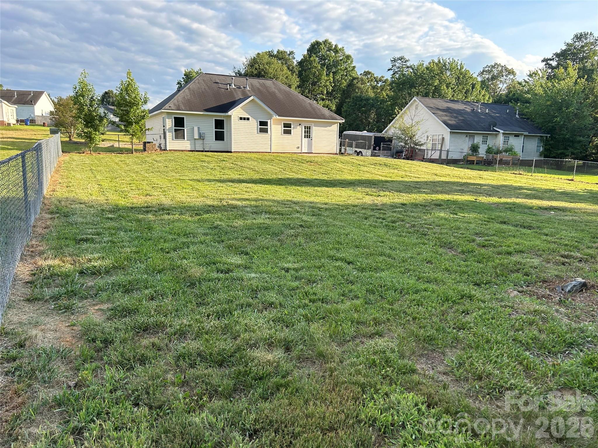 Windward Oaks - Residential
