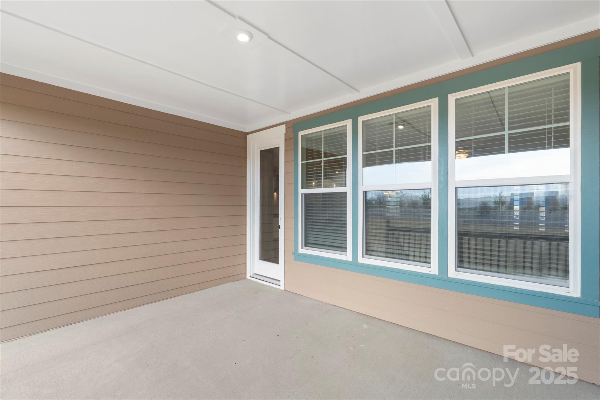 Riverwalk - Residential