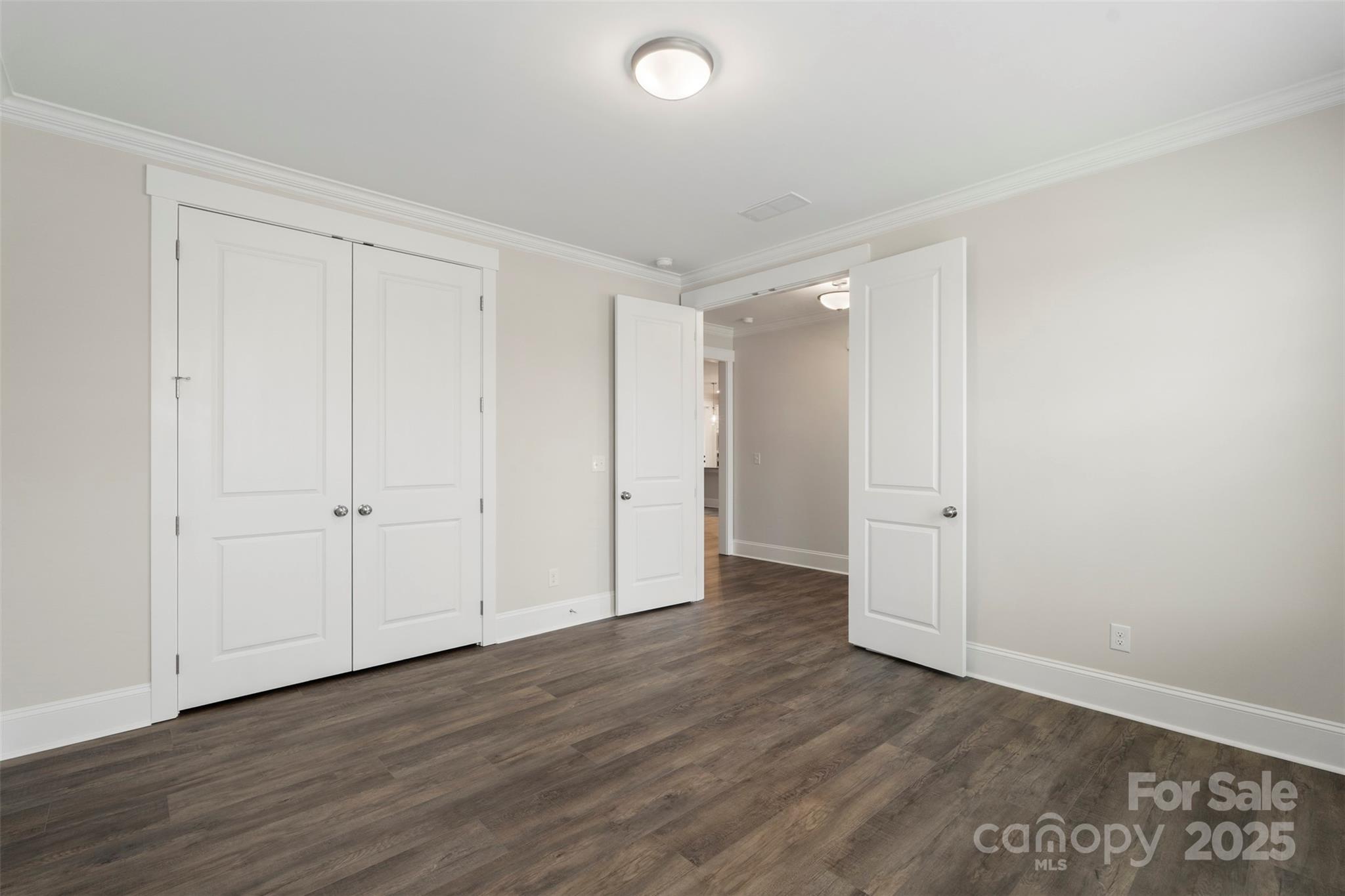 Riverwalk - Residential