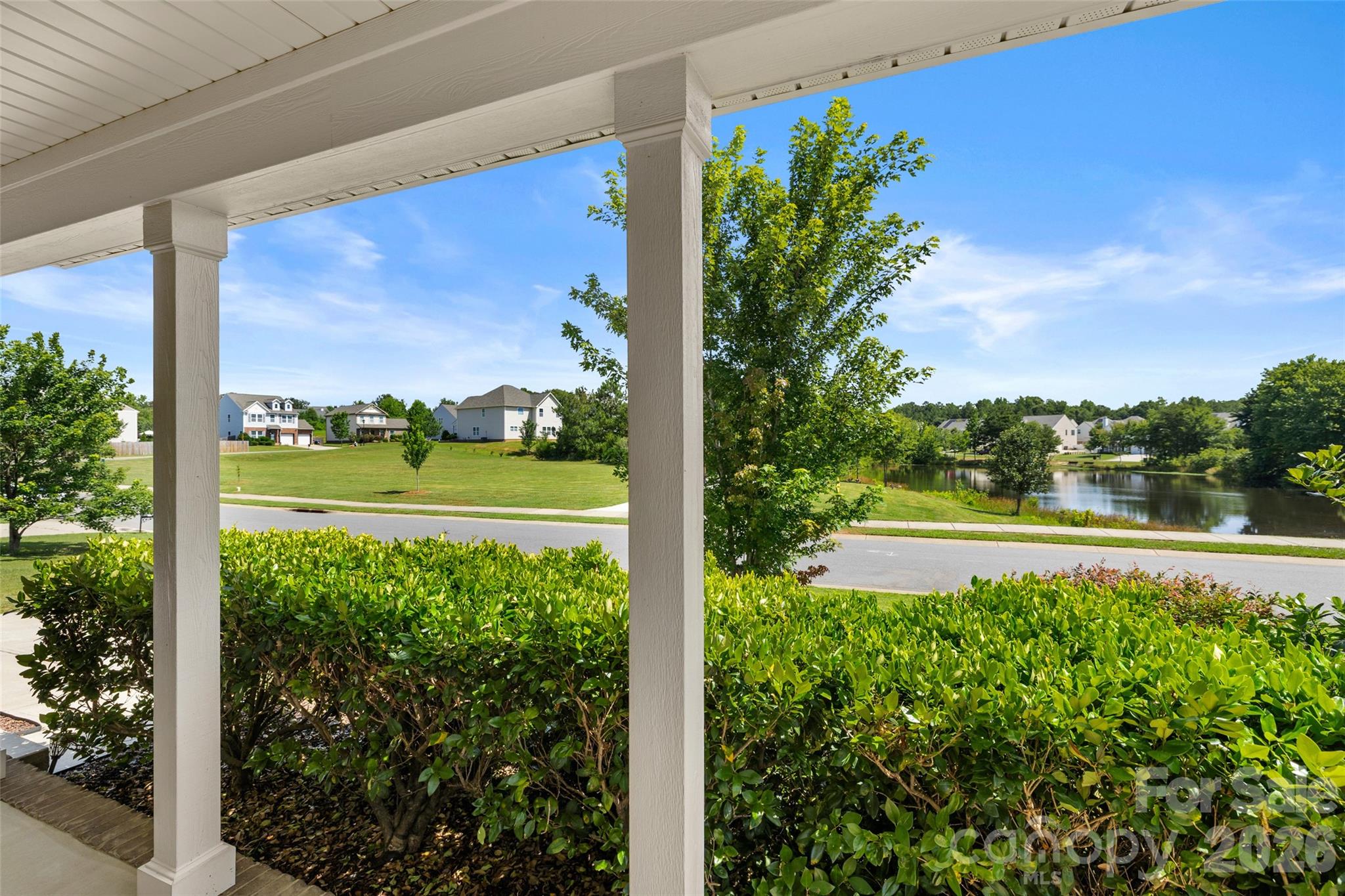 Ellis Pond - Residential