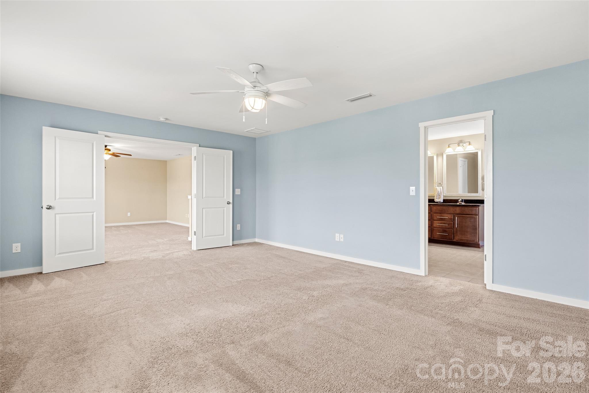 Ellis Pond - Residential