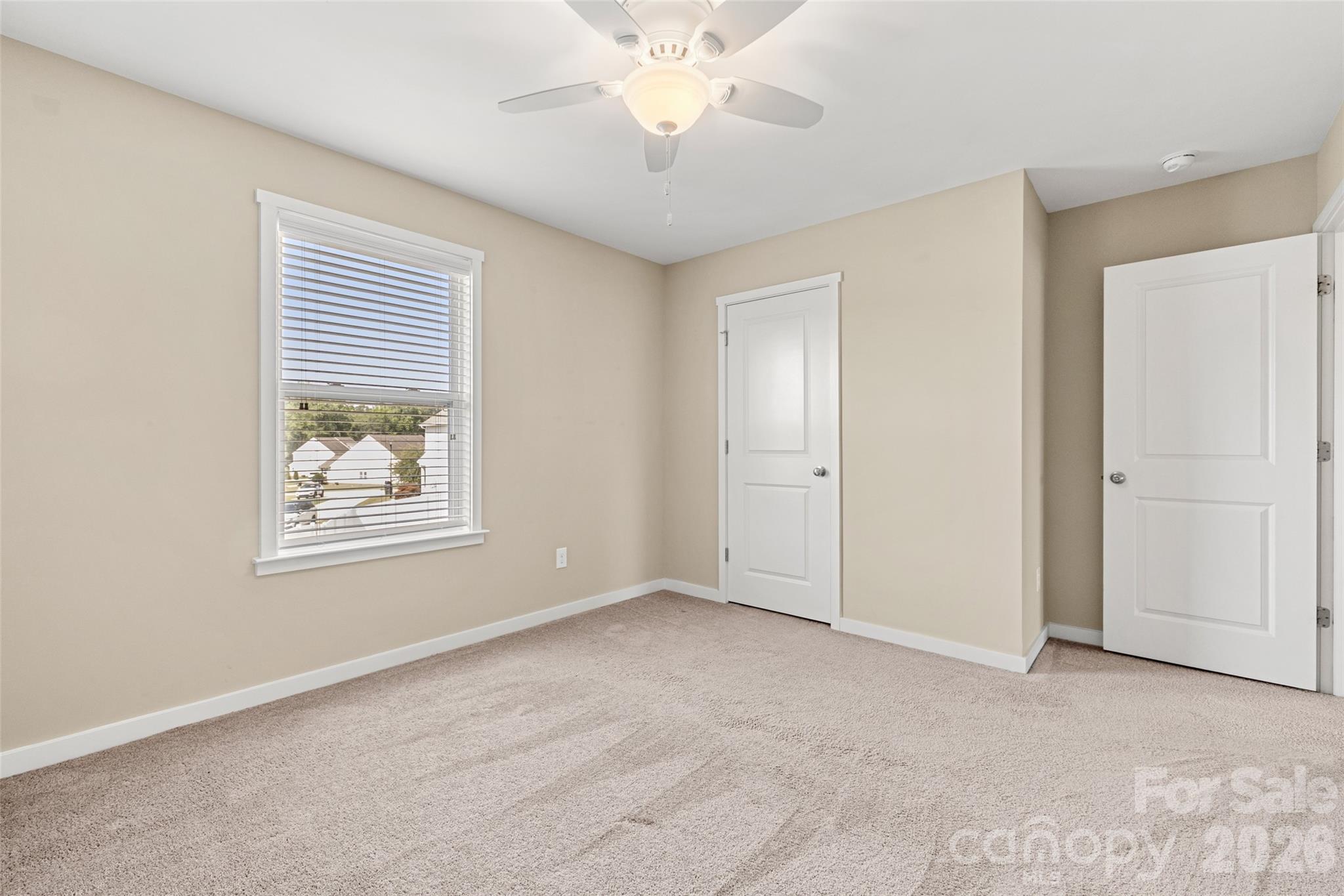Ellis Pond - Residential