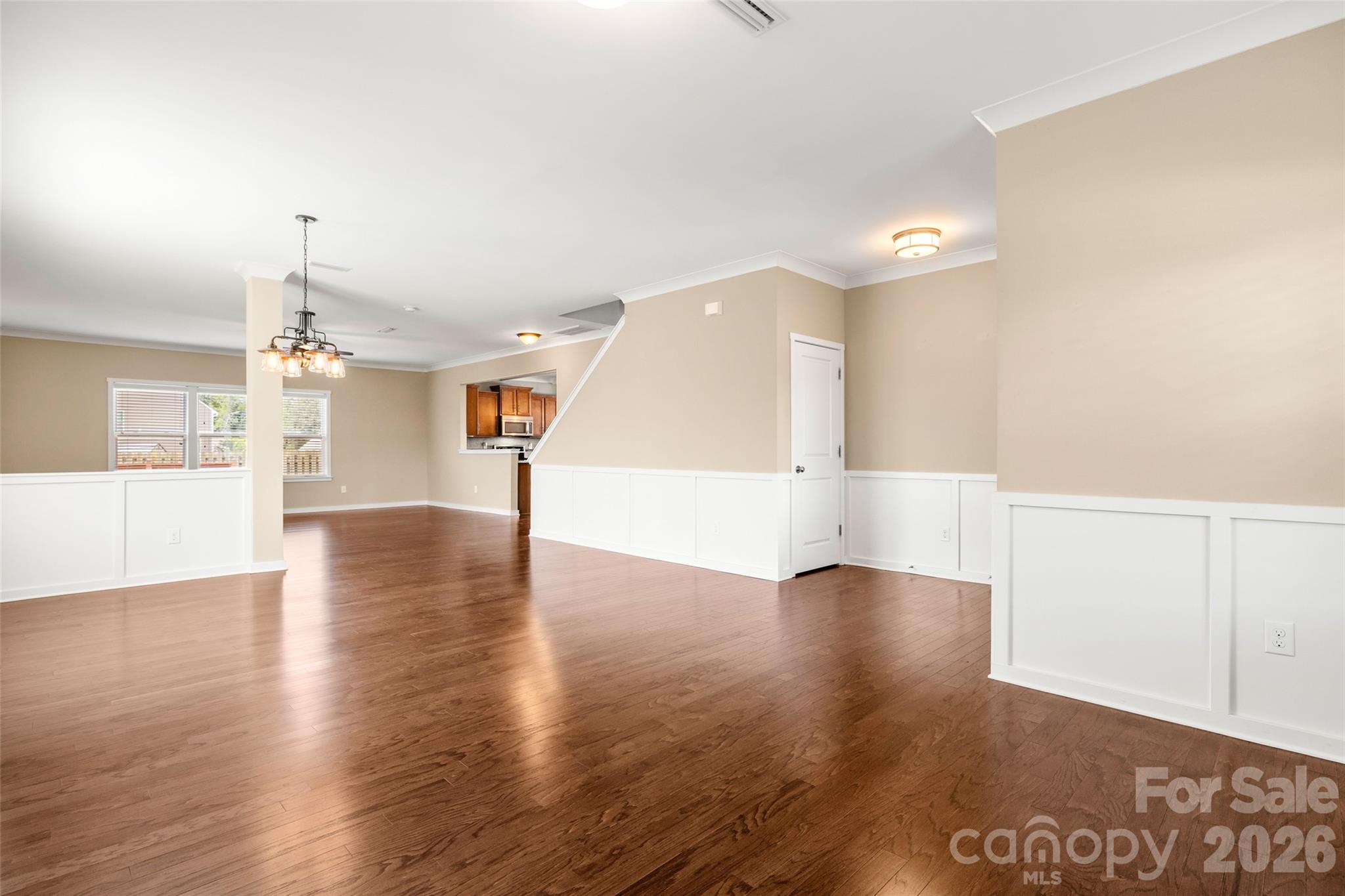 Ellis Pond - Residential