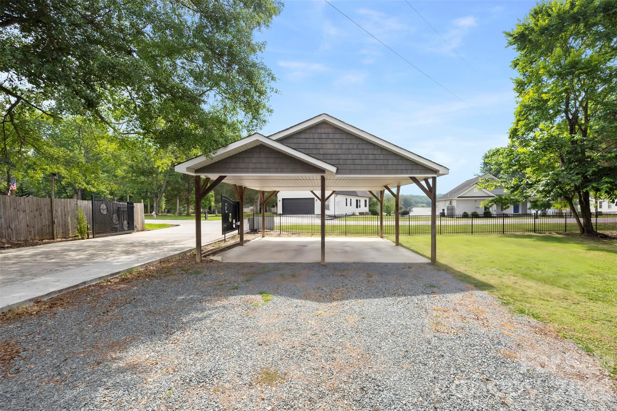 Riverfront - Residential