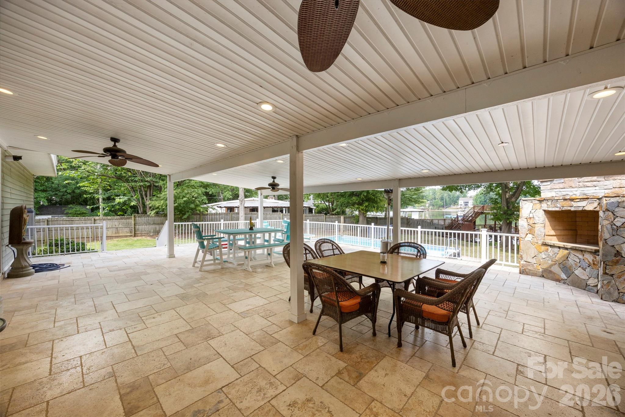 Riverfront - Residential