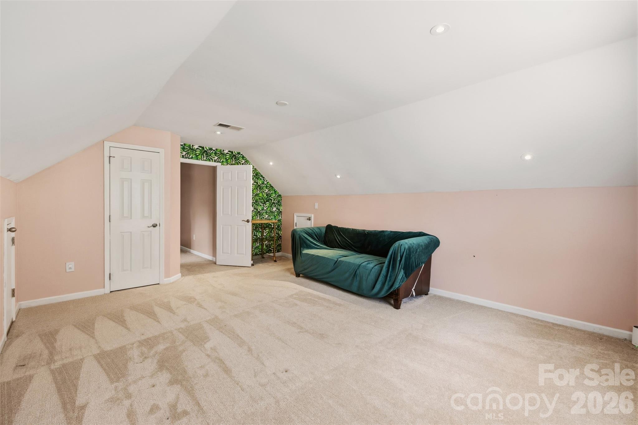 Highland Creek - Residential
