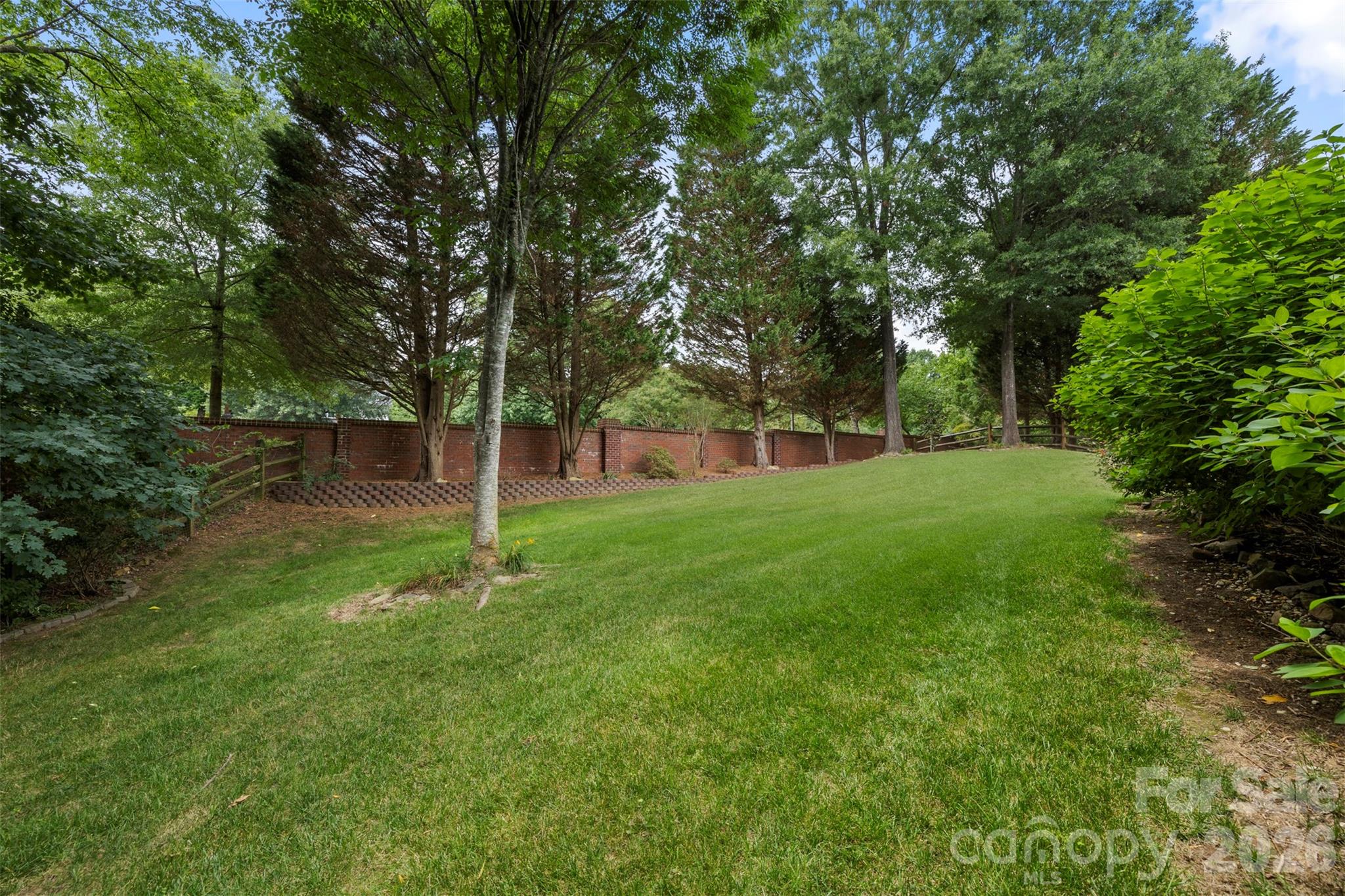 Highland Creek - Residential