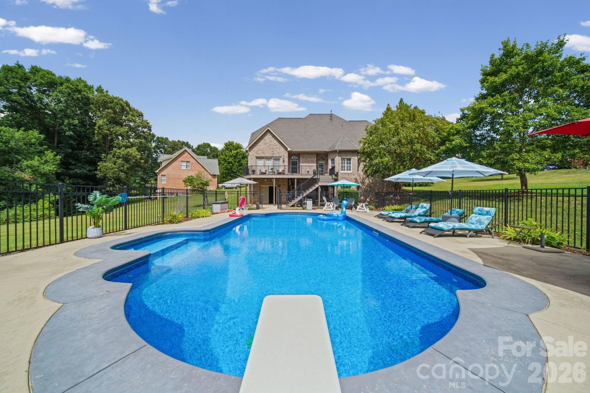 Pebble Creek - Residential