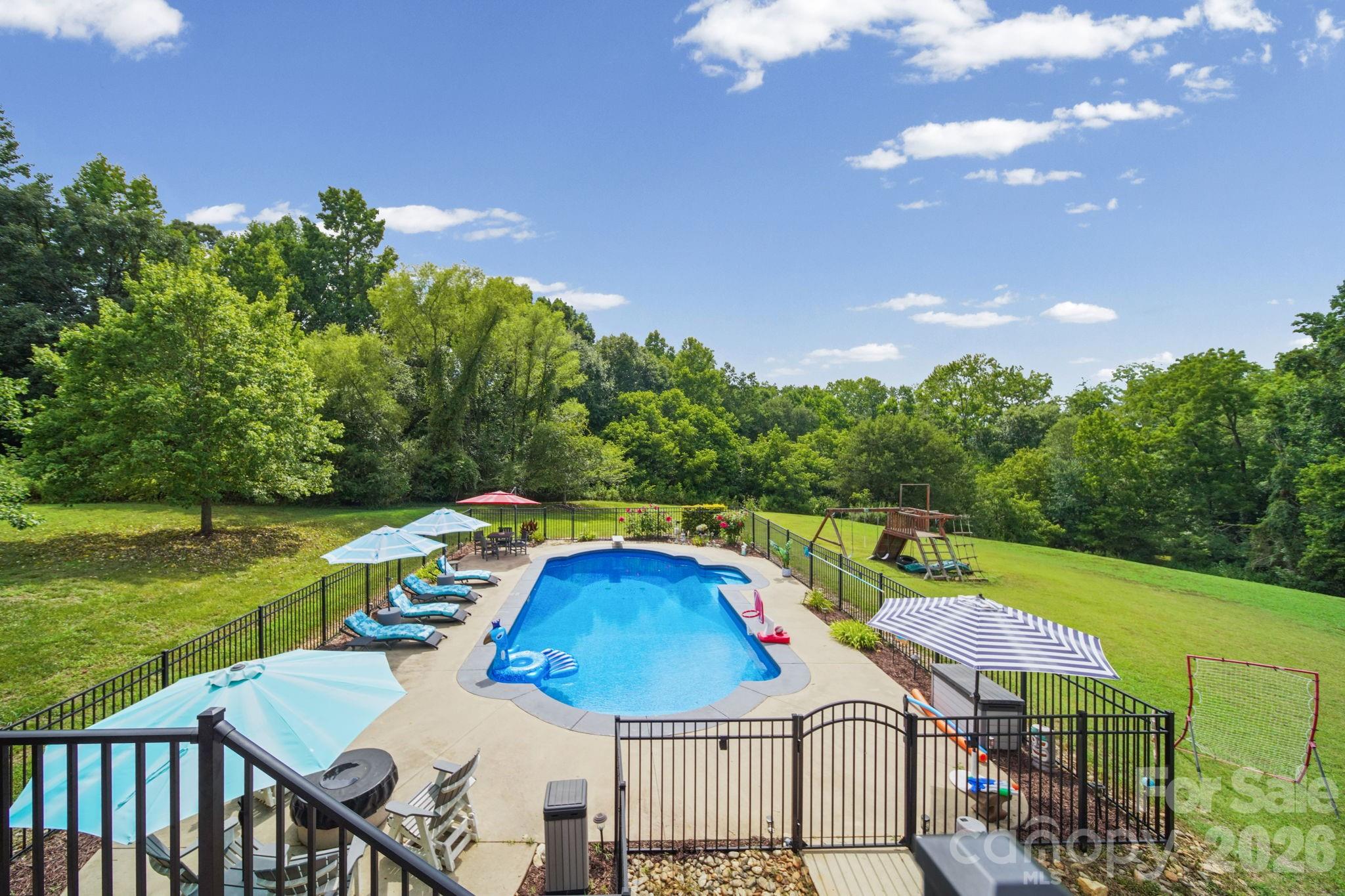 Pebble Creek - Residential