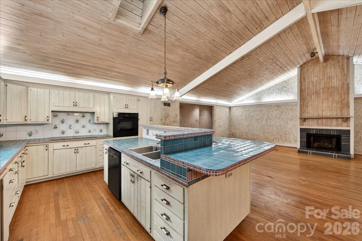 Cross Creek - Residential