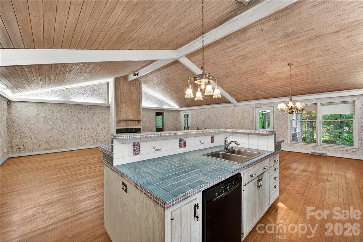 Cross Creek - Residential