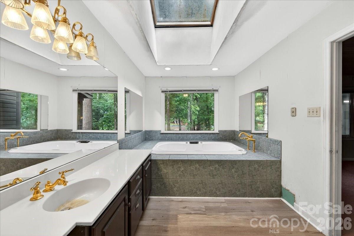 Cross Creek - Residential