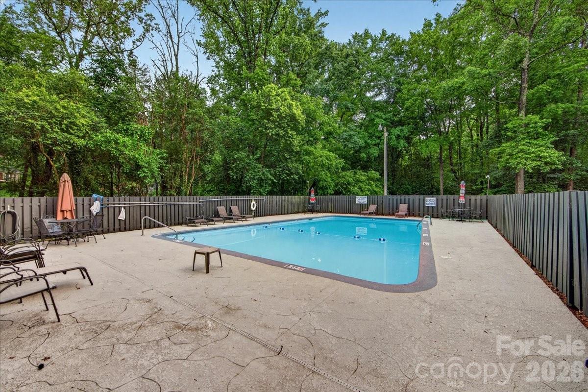 Cross Creek - Residential